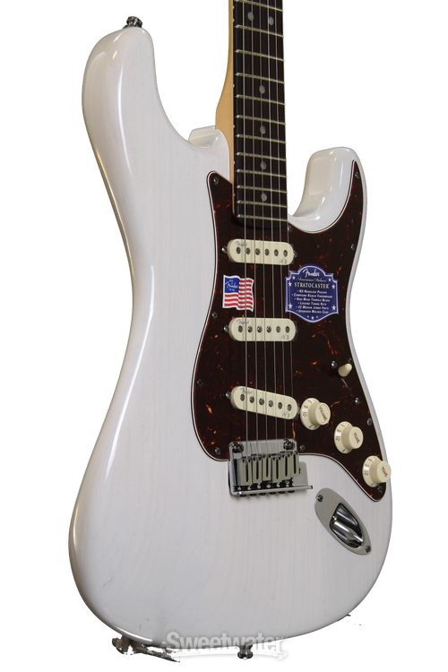 Fender American Deluxe Ash Stratocaster - White Blonde | Sweetwater