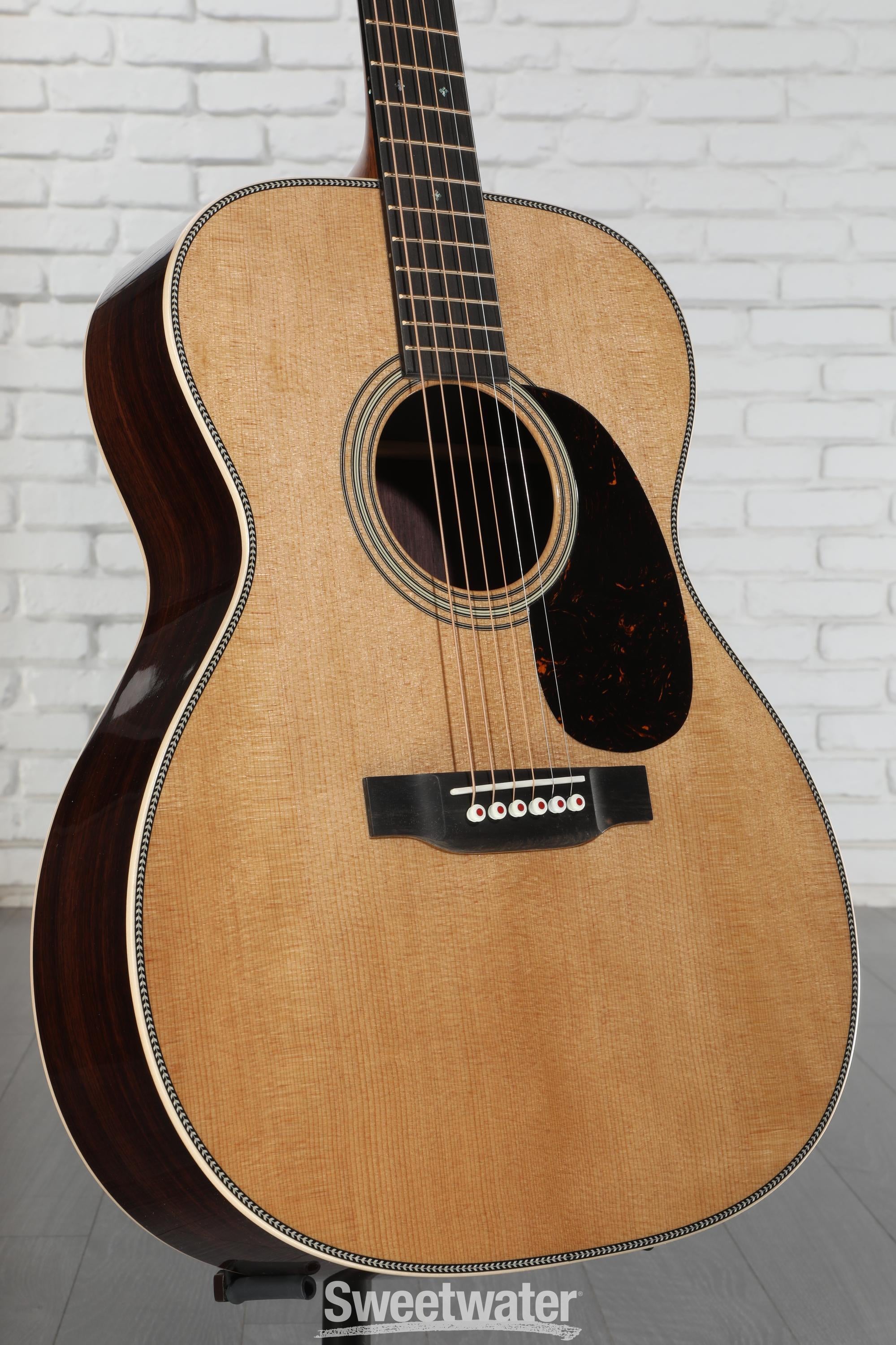 Martin 000-28 Modern Deluxe Acoustic Guitar - Natural