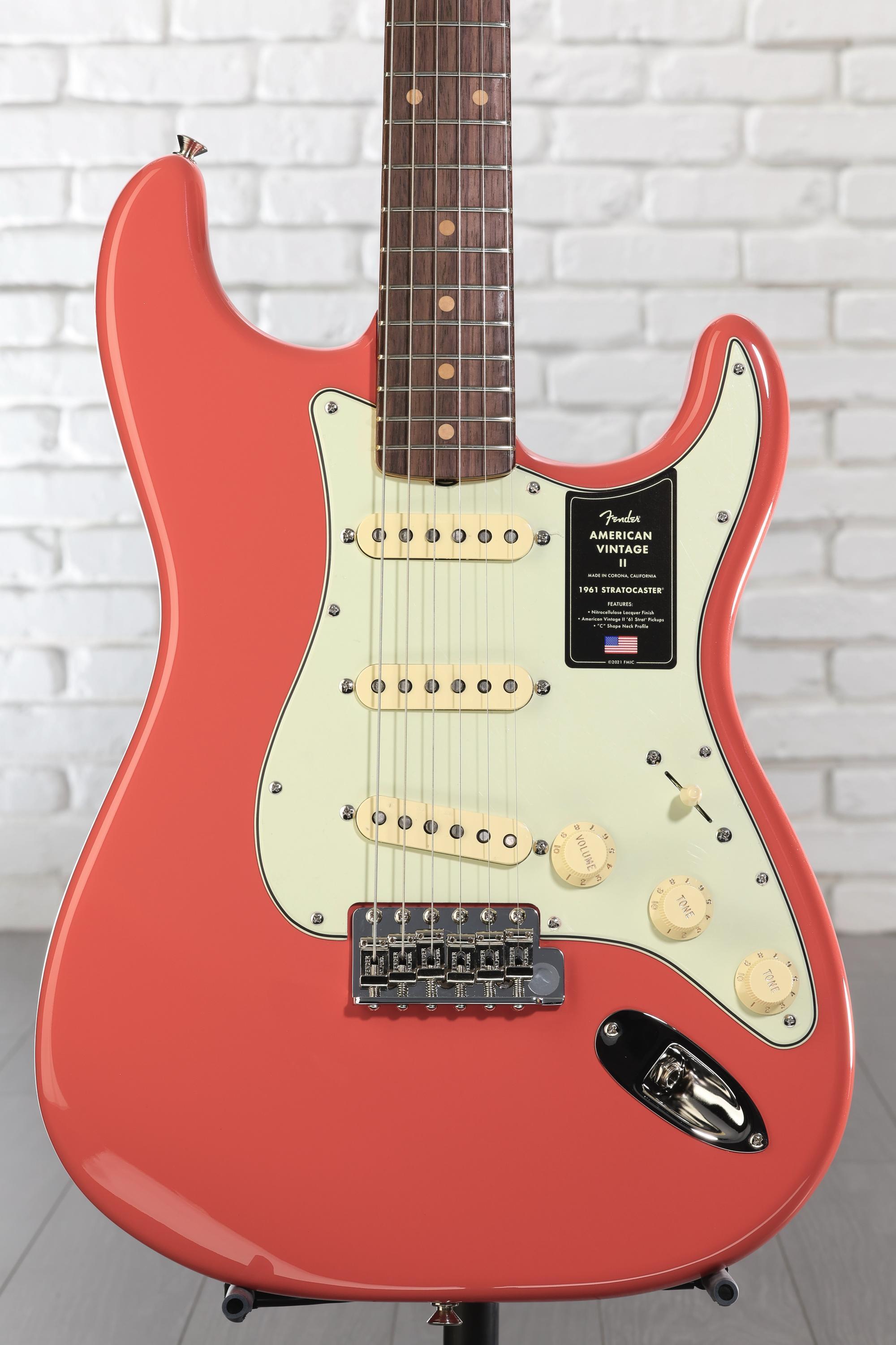 American vintageストラトキャスター/fiesta red 最終 Fender American Vintage II 1961 Stratocaster Electric Guitar