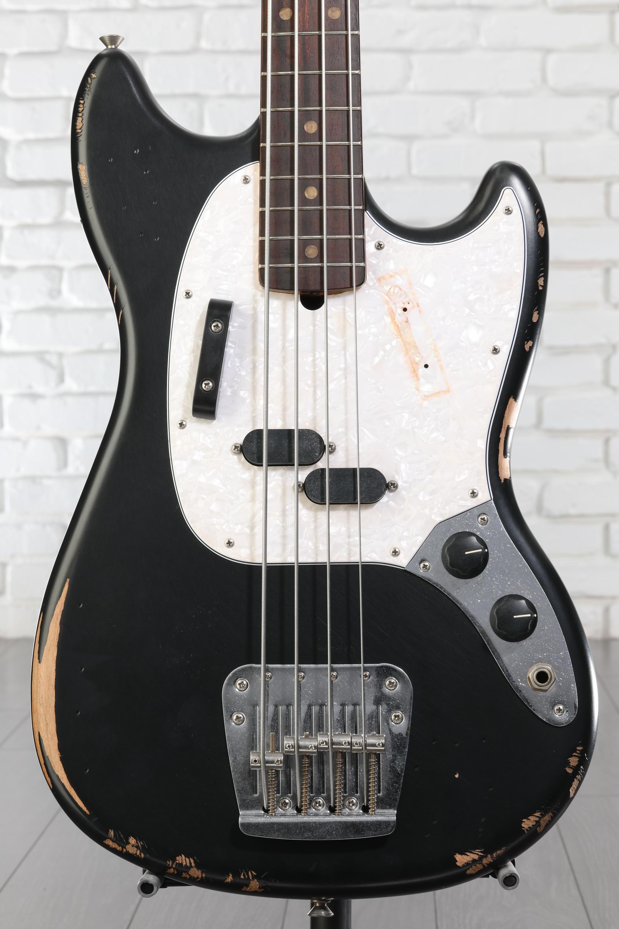 ベース Fender Road warm JMJ Mustang bass Black Fender JMJ Road Worn Mustang Bass - Black | Sweetwater