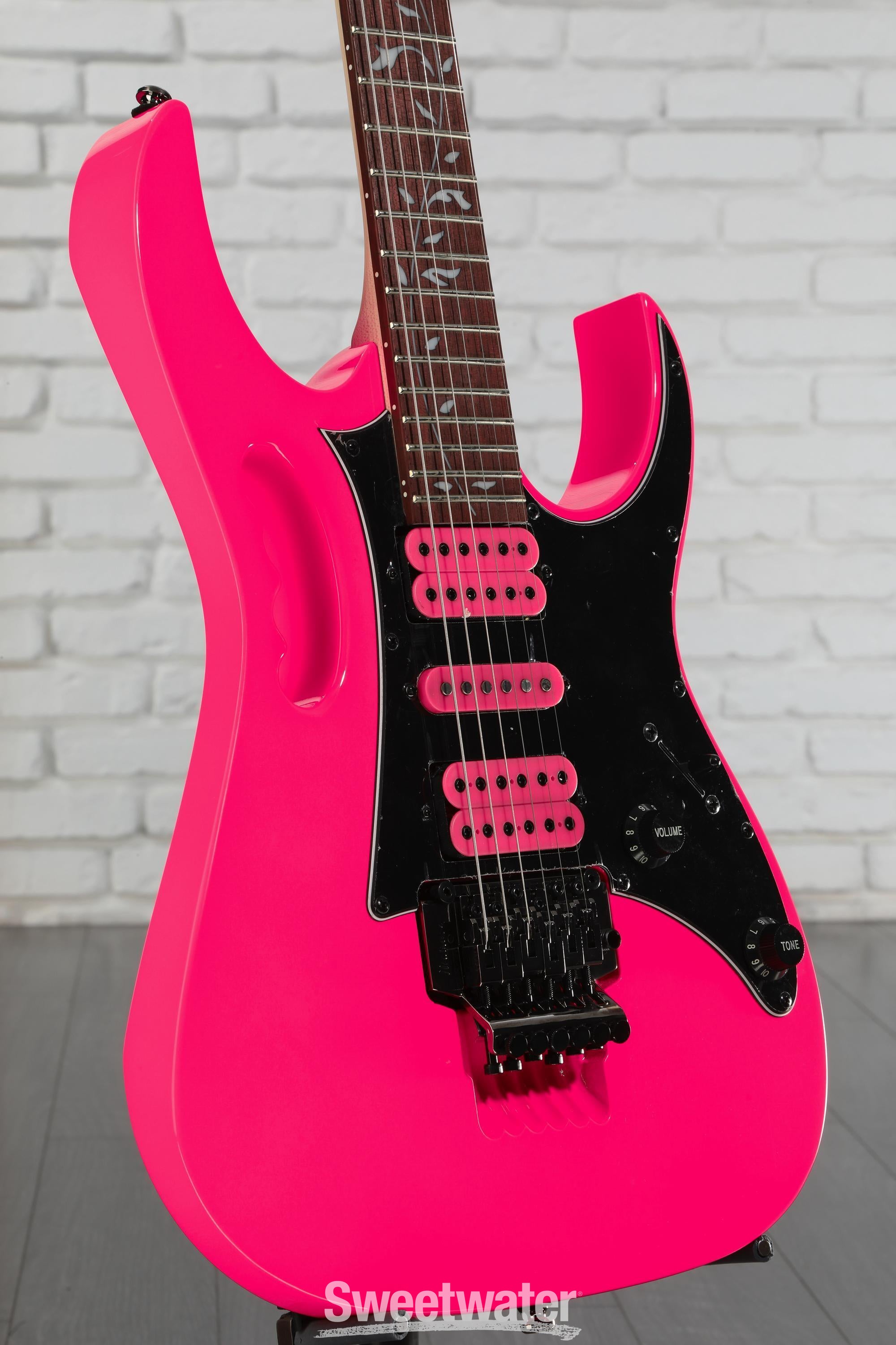 Ibanez JEM JRSP-PK PINK 美品 Ibanez JEMJRSPPK Steve Vai PK – Motor City Guitar