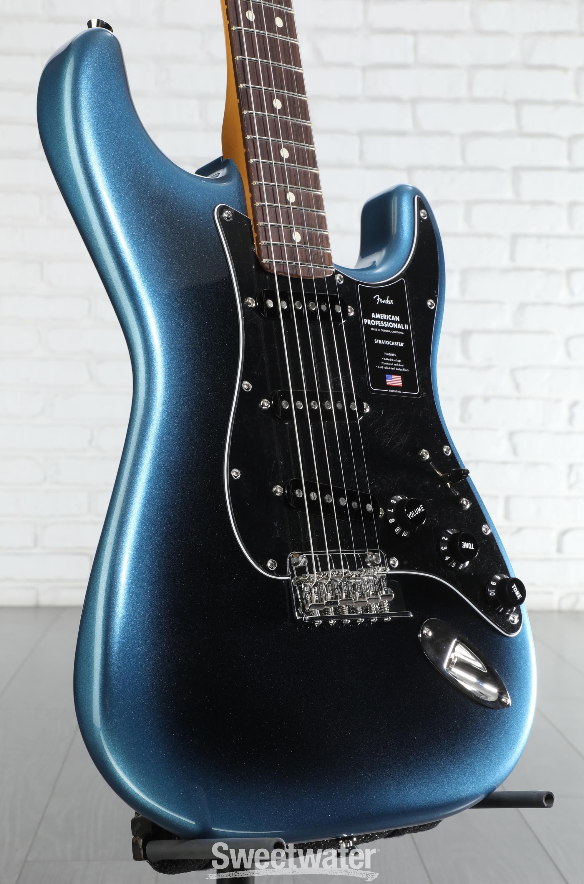 Fender American Professional II Stratocaster - Dark Night with