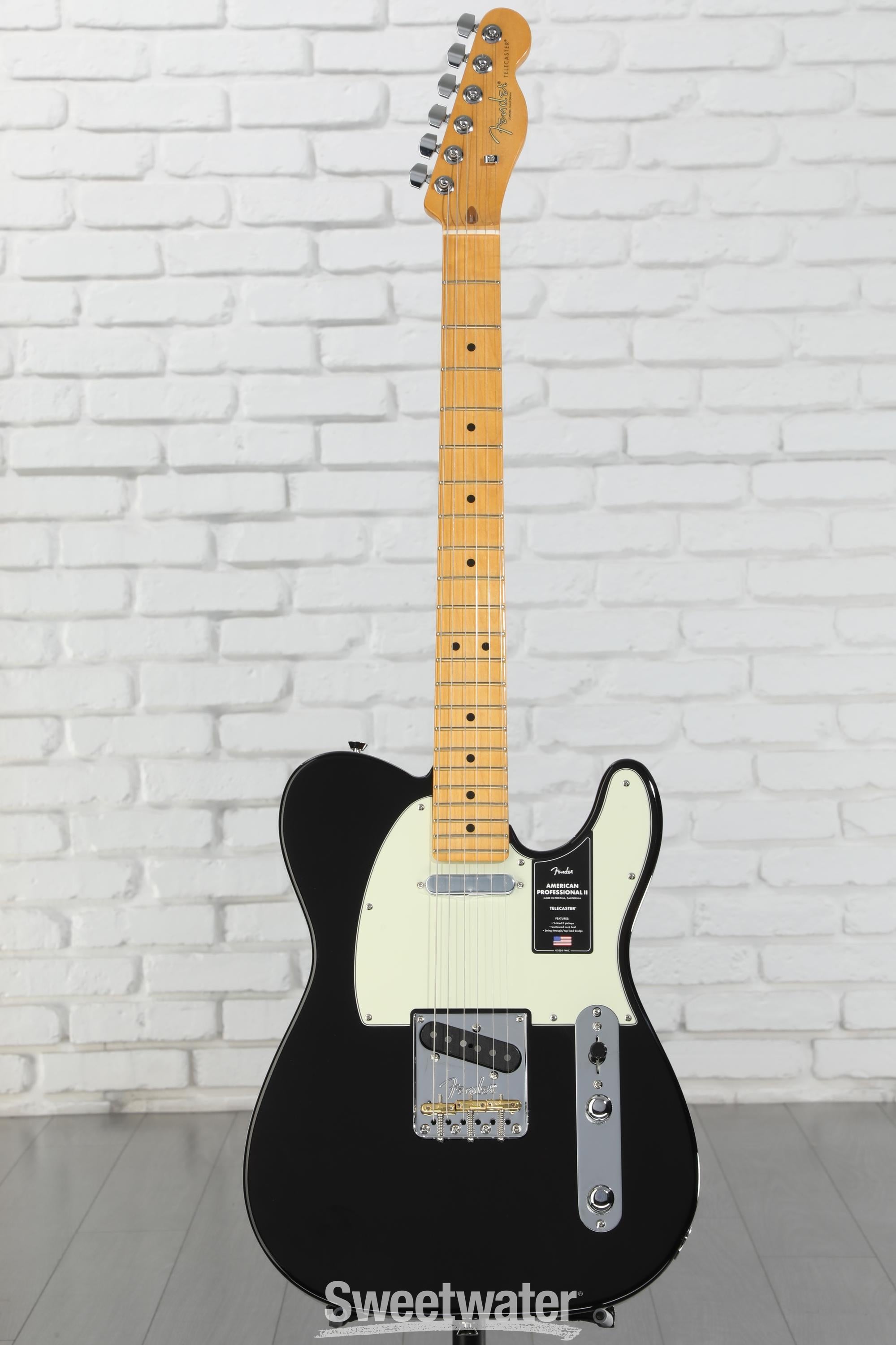 Fender American Professional II Telecaster - Black with Maple
