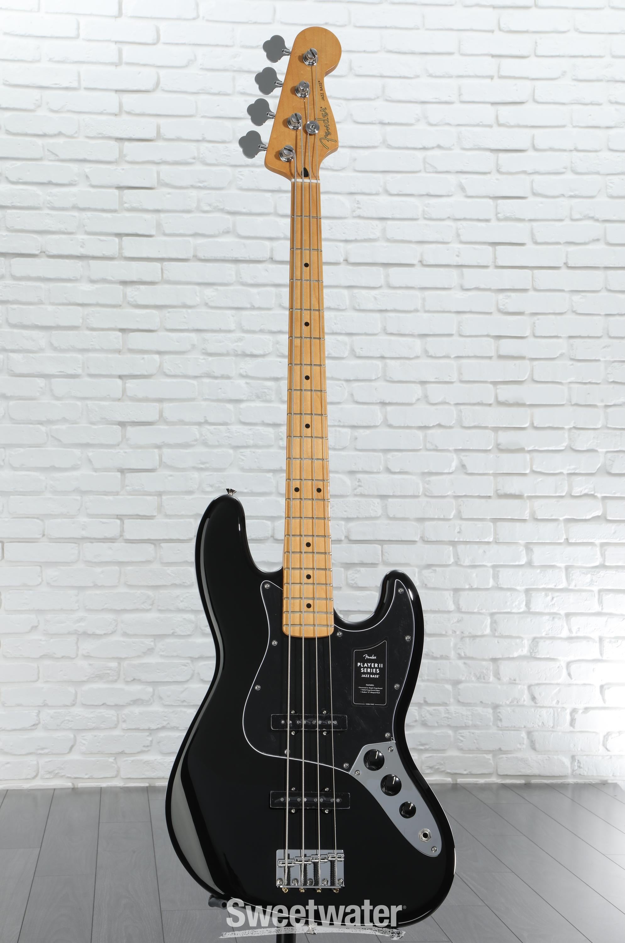 Fender Player II Jazz Bass - Black with Maple Fingerboard