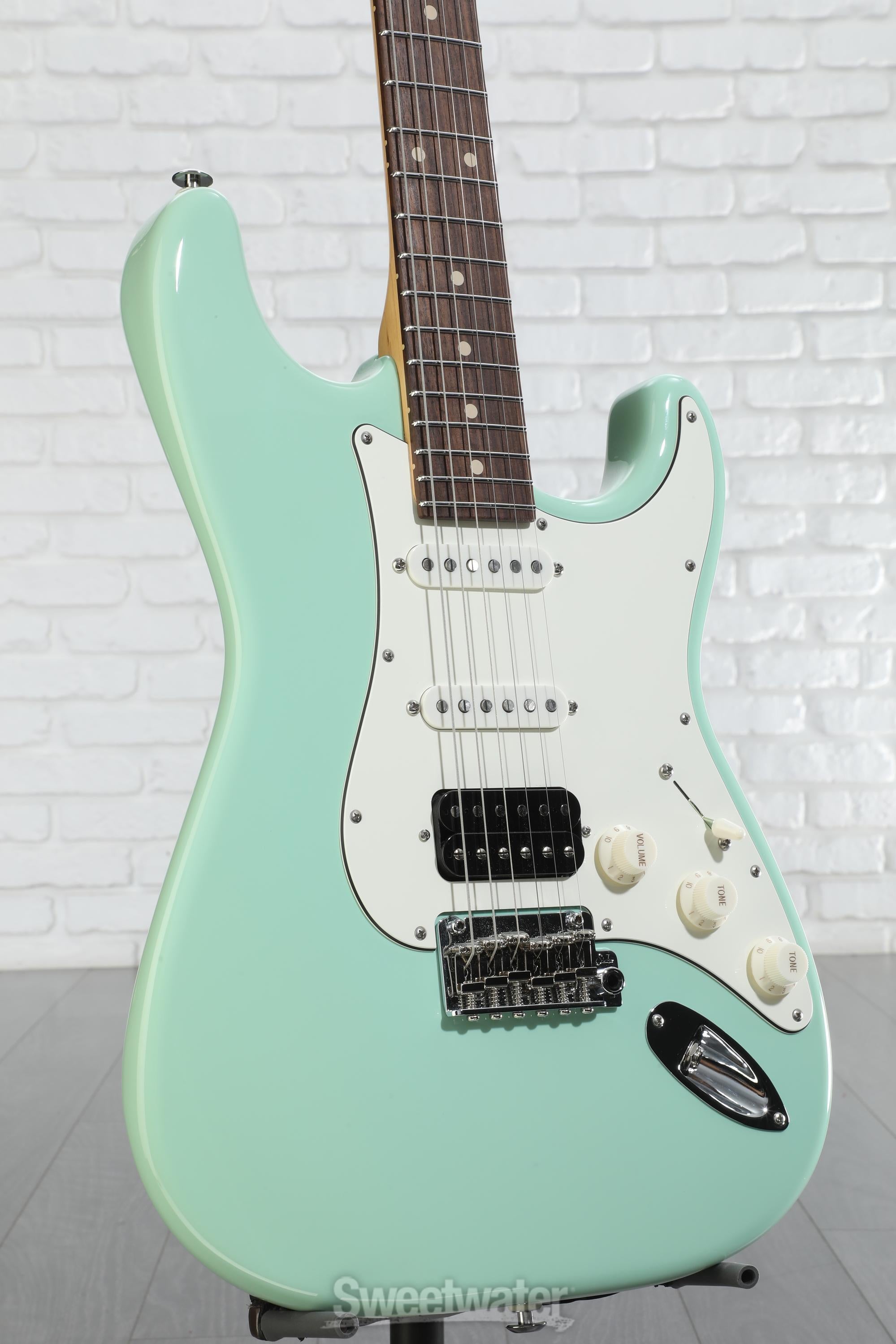 ギター Suhr JE-Line Classic S SSH Surf Green Suhr Classic S Electric Guitar - Surf Green, HSS | Sweetwater