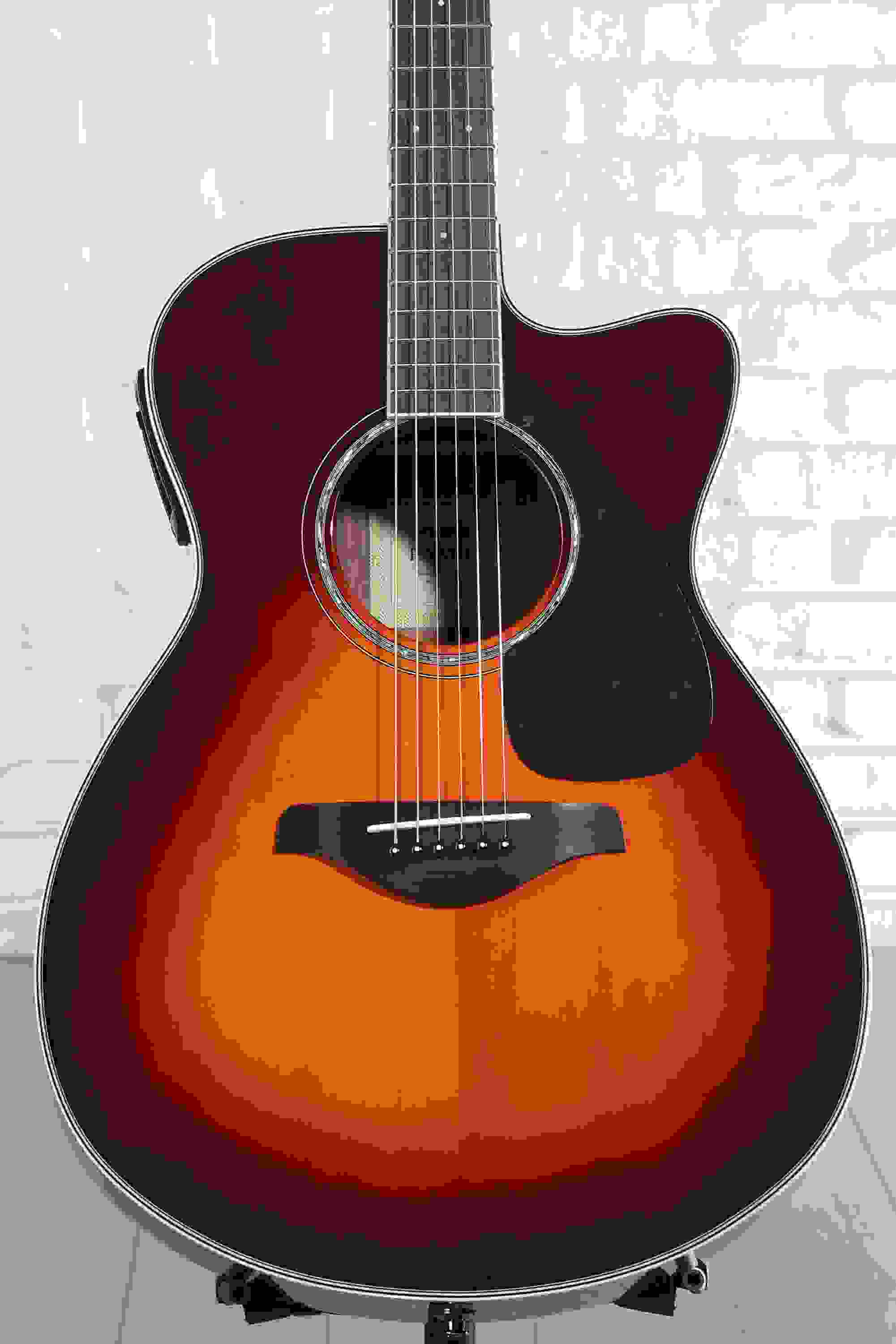 Yamaha FSX830C Concert Cutaway Acoustic-electric Guitar - Brown Sunburst