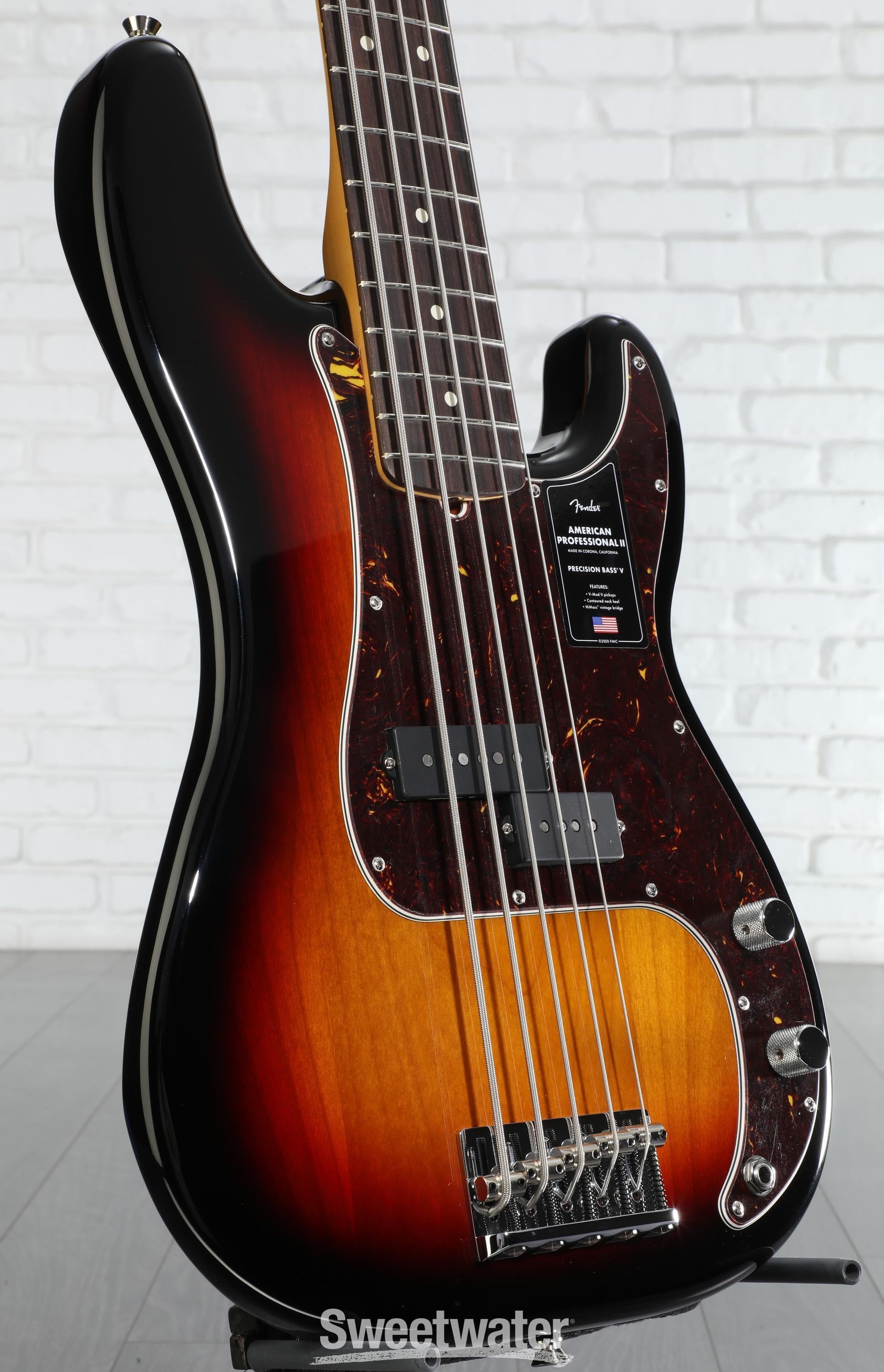 Fender American Professional II Precision Bass V - 3-color