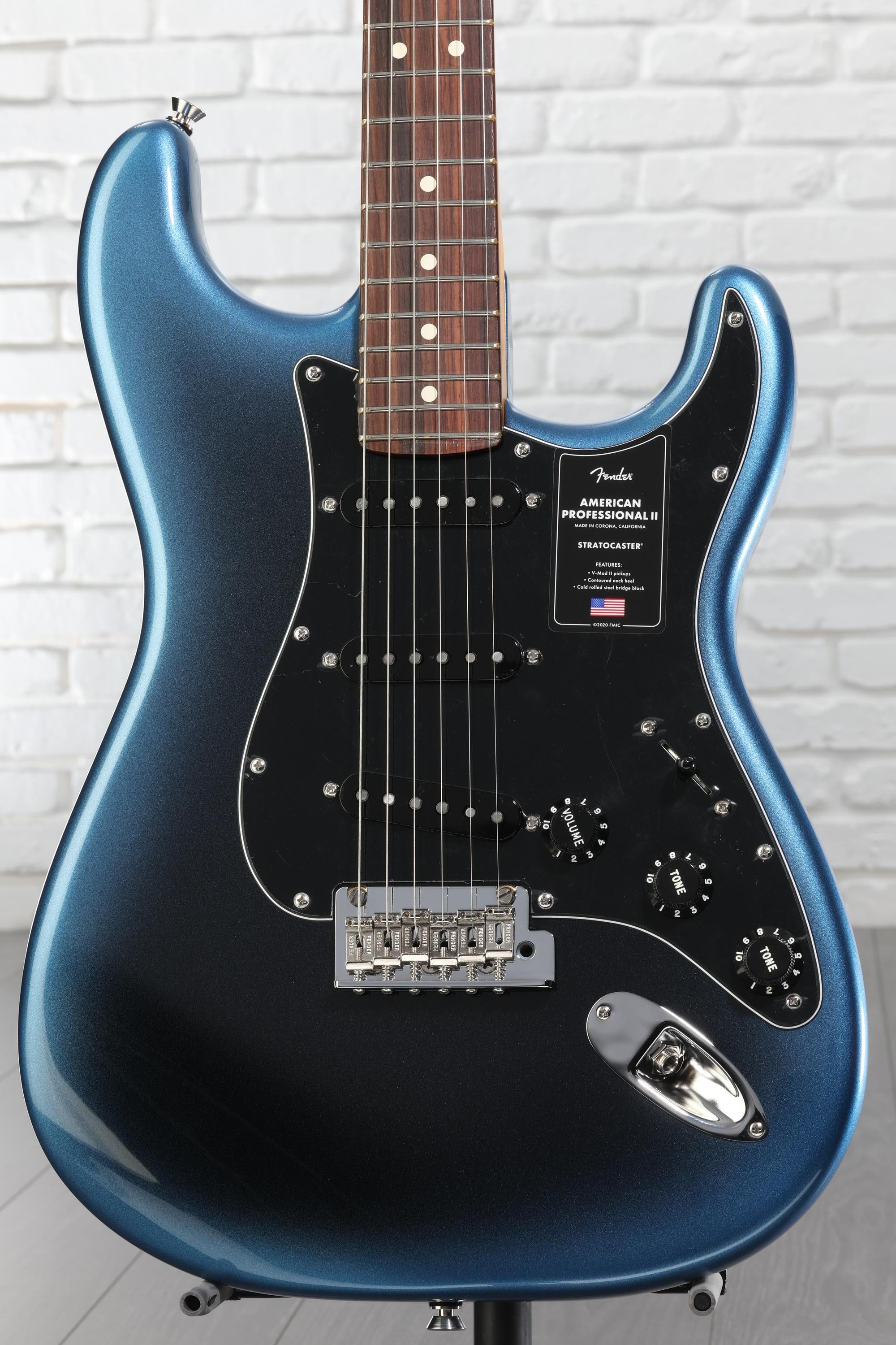ギター American Professional II Stratocaster Fender American Professional II Stratocaster - Dark Night with