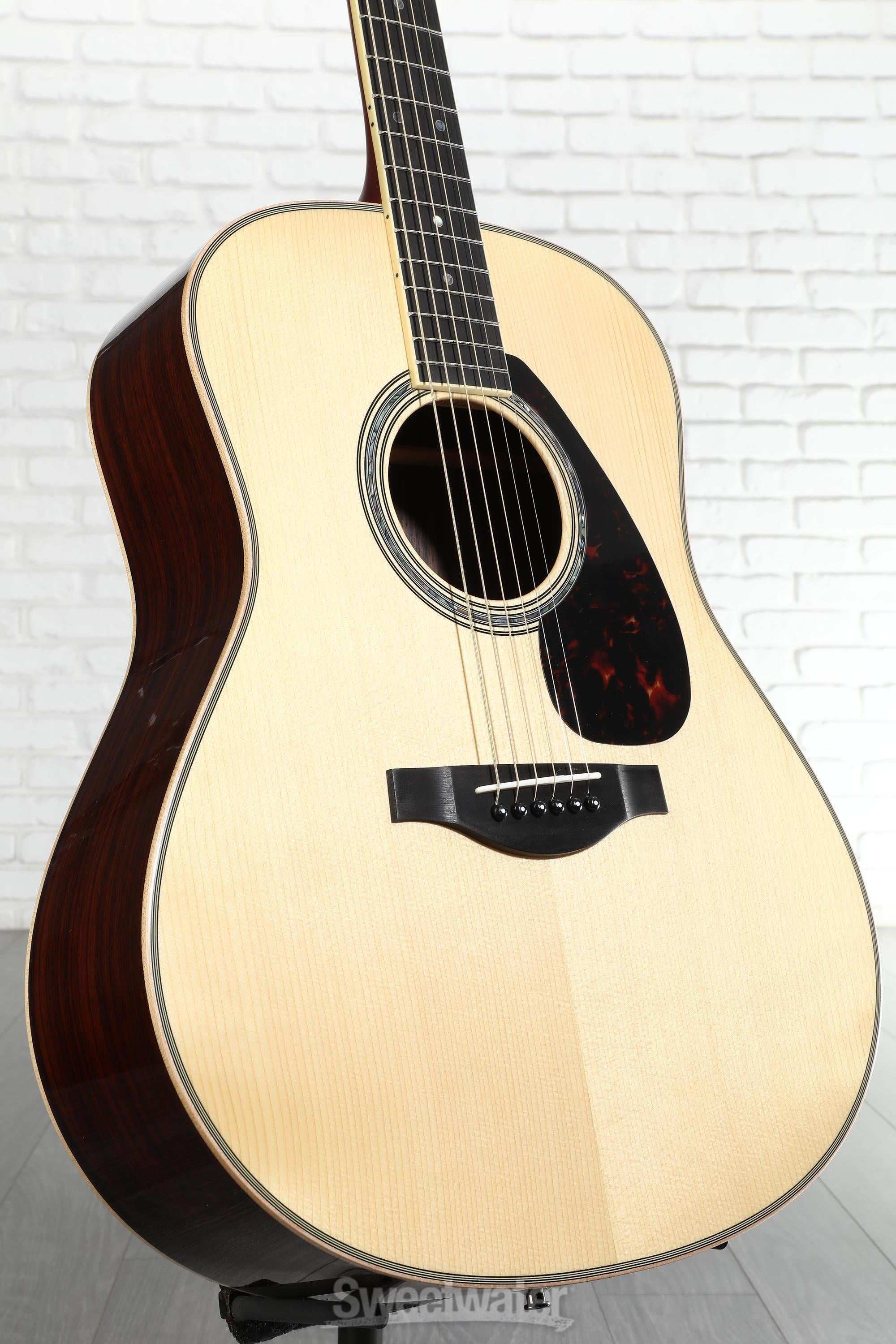 Yamaha LL16 ARE Original Jumbo Acoustic-electric Guitar - Natural