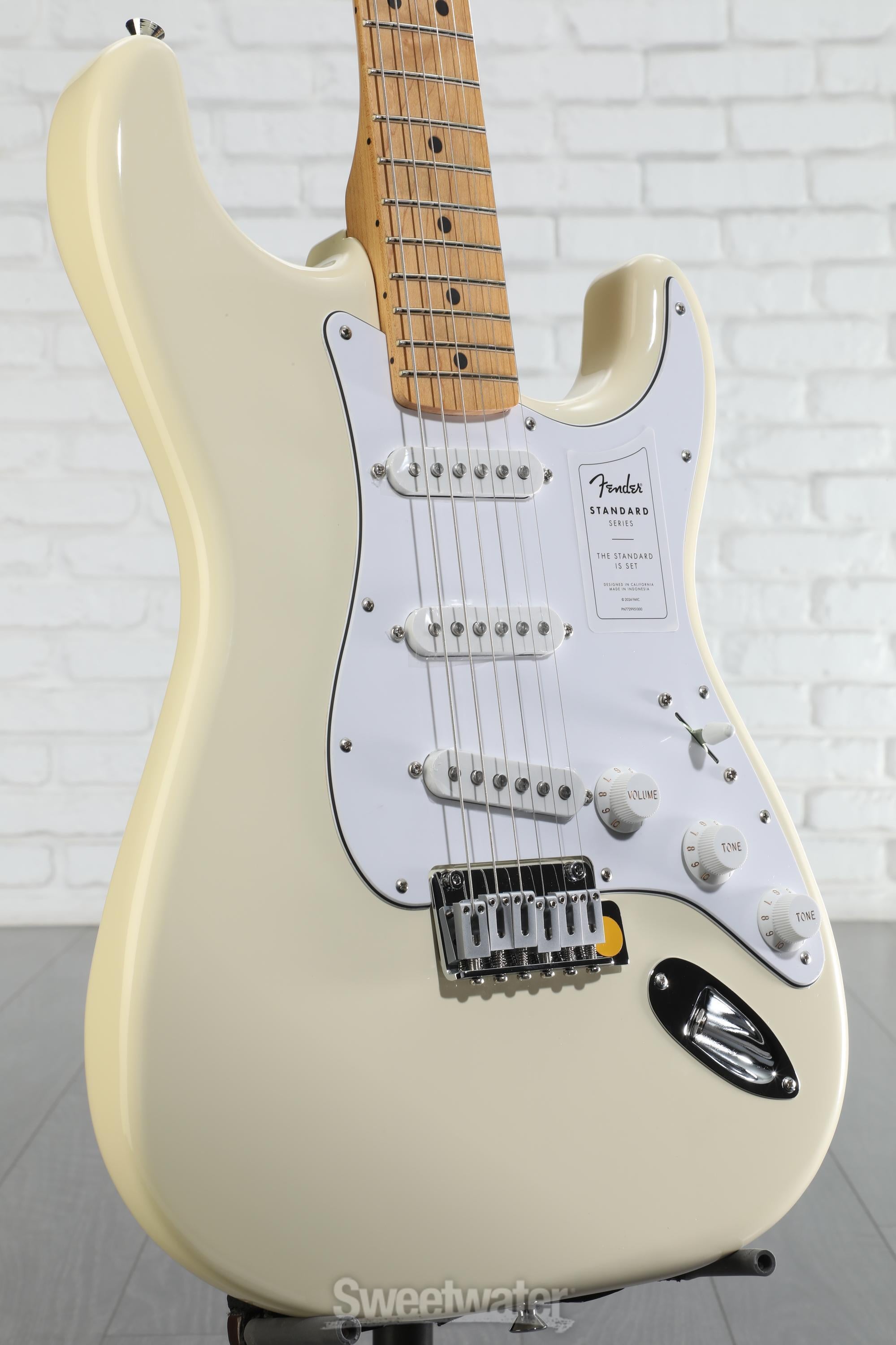 ギター Fender American Standard Stratocaster UG Fender American Standard Stratocaster UG - Black | Blue