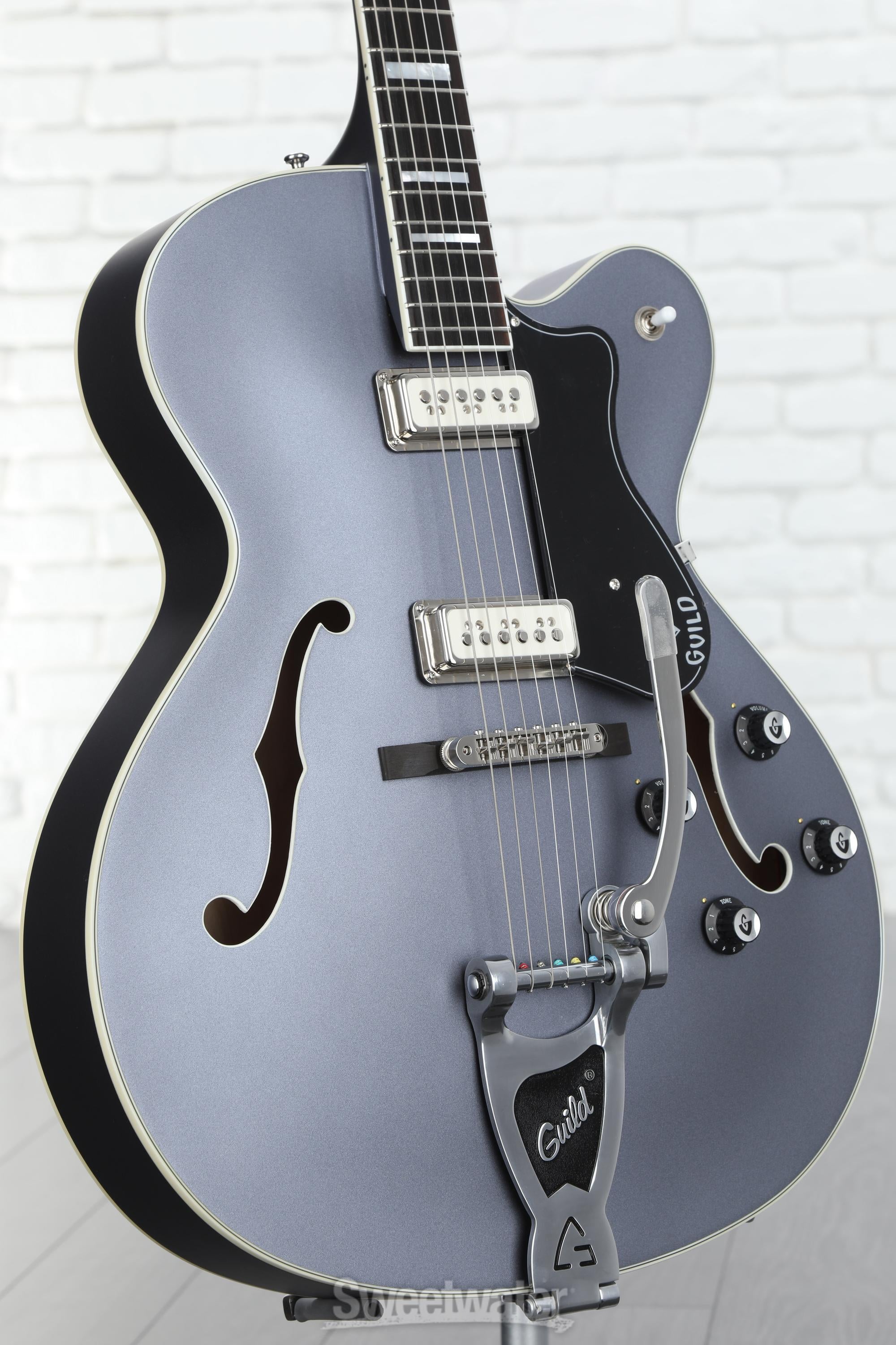 ギター stndard rocks X Series Soloist™ Arch Top SLATX8Q MS – Jacksonguitars.com