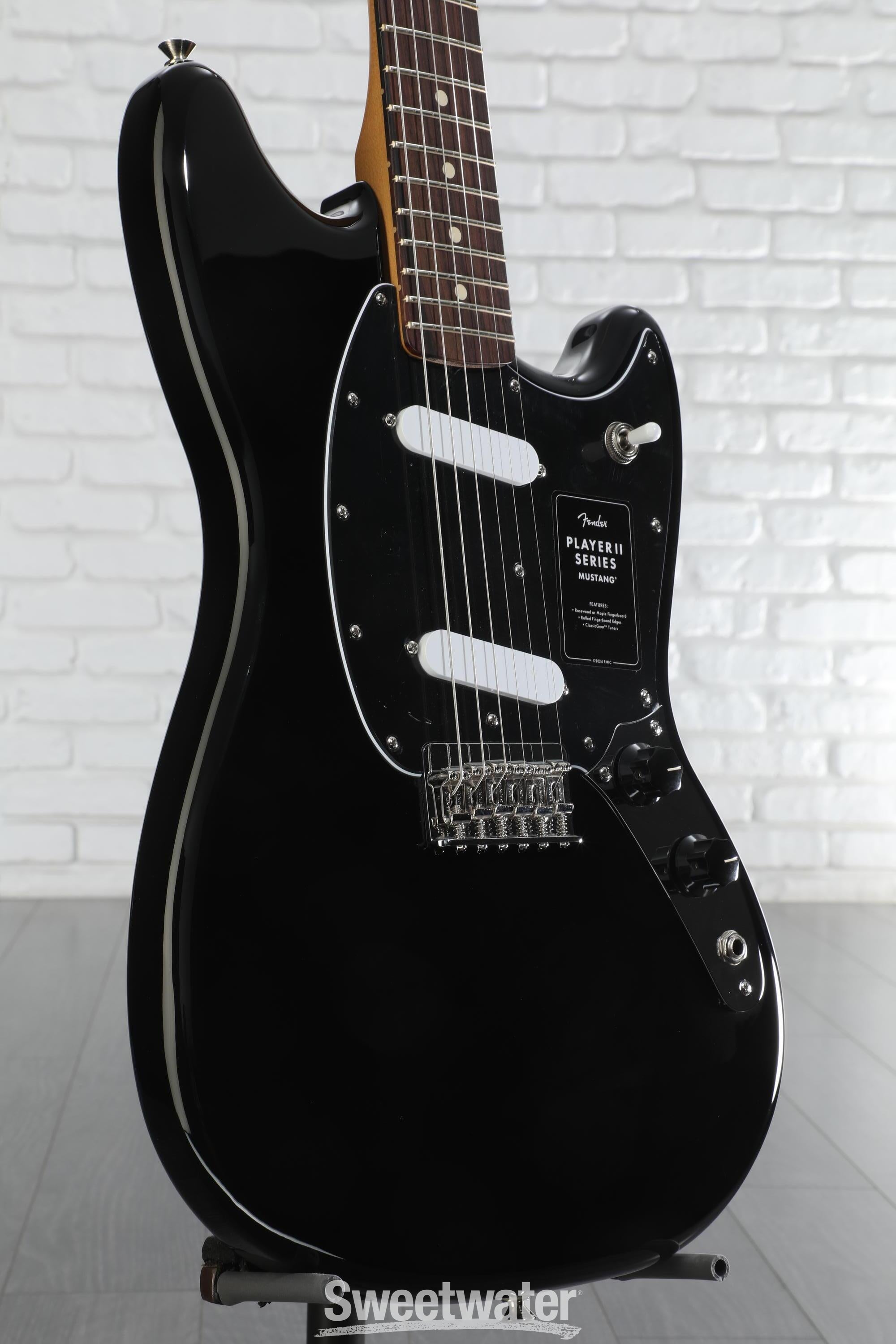 Fender Player II Mustang - Black with Rosewood Fingerboard
