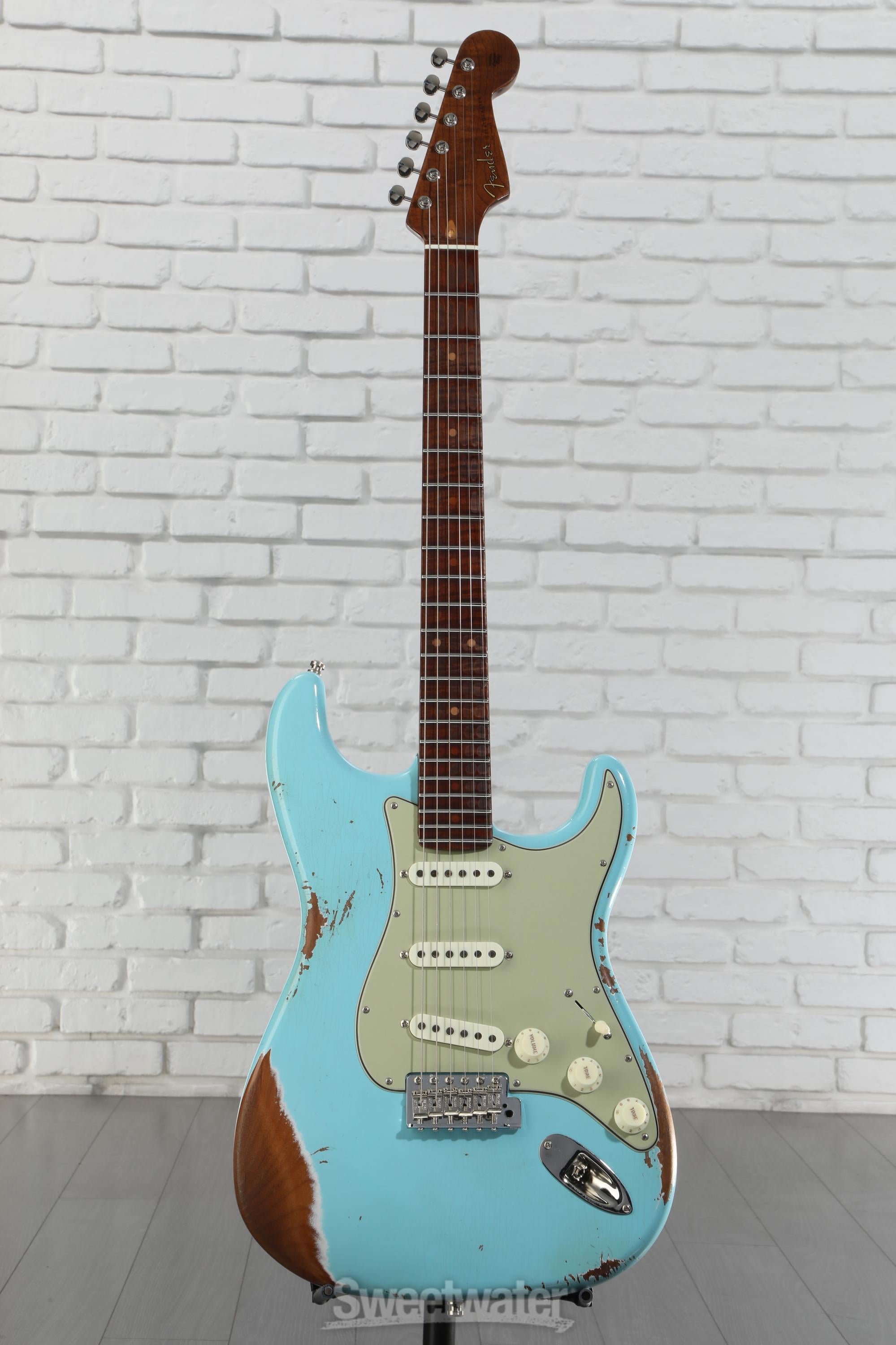 Fender Custom Shop GT11 Deluxe Stratocaster Electric Guitar