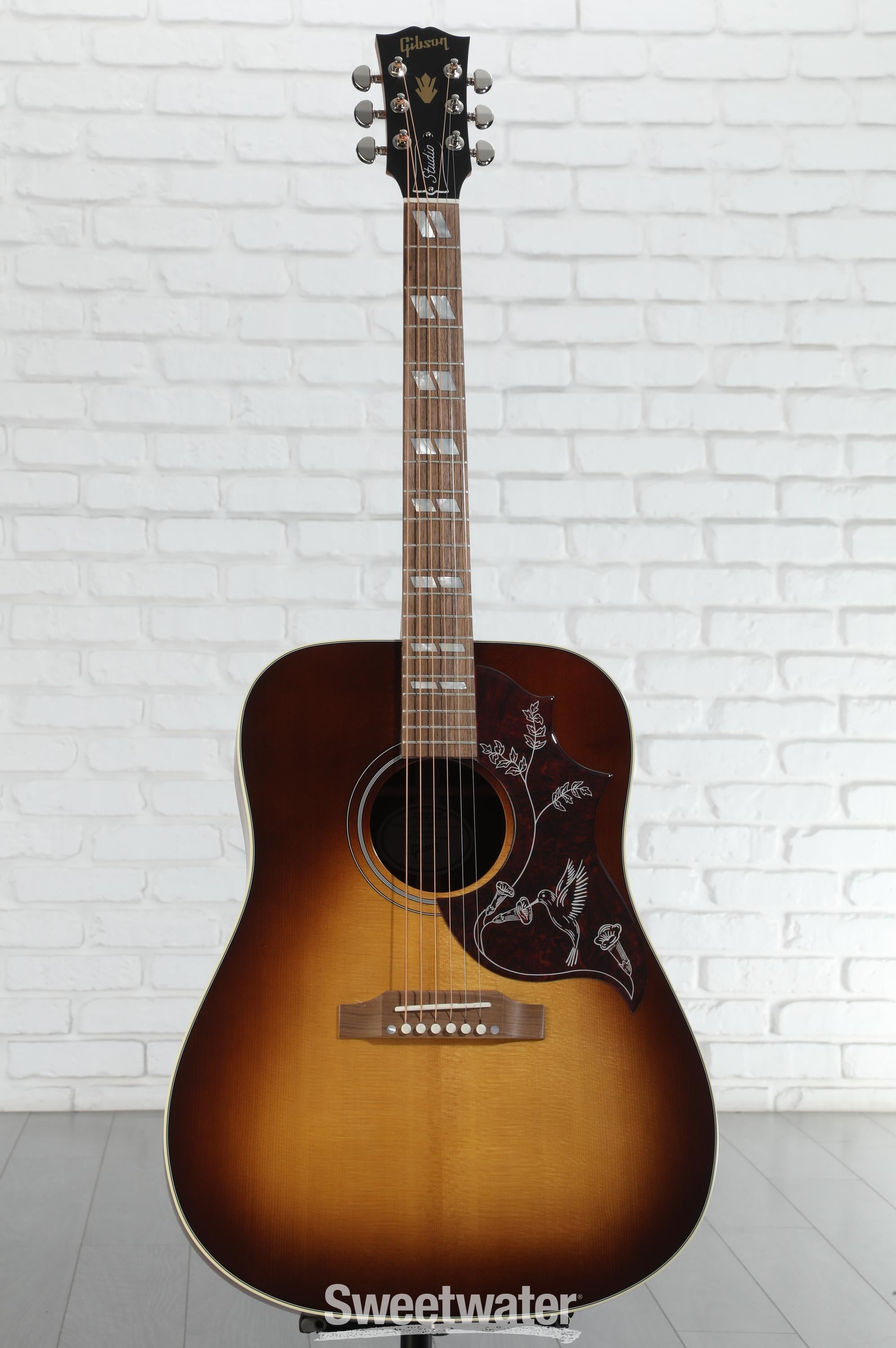 Gibson Acoustic Hummingbird Studio Walnut Acoustic-electric
