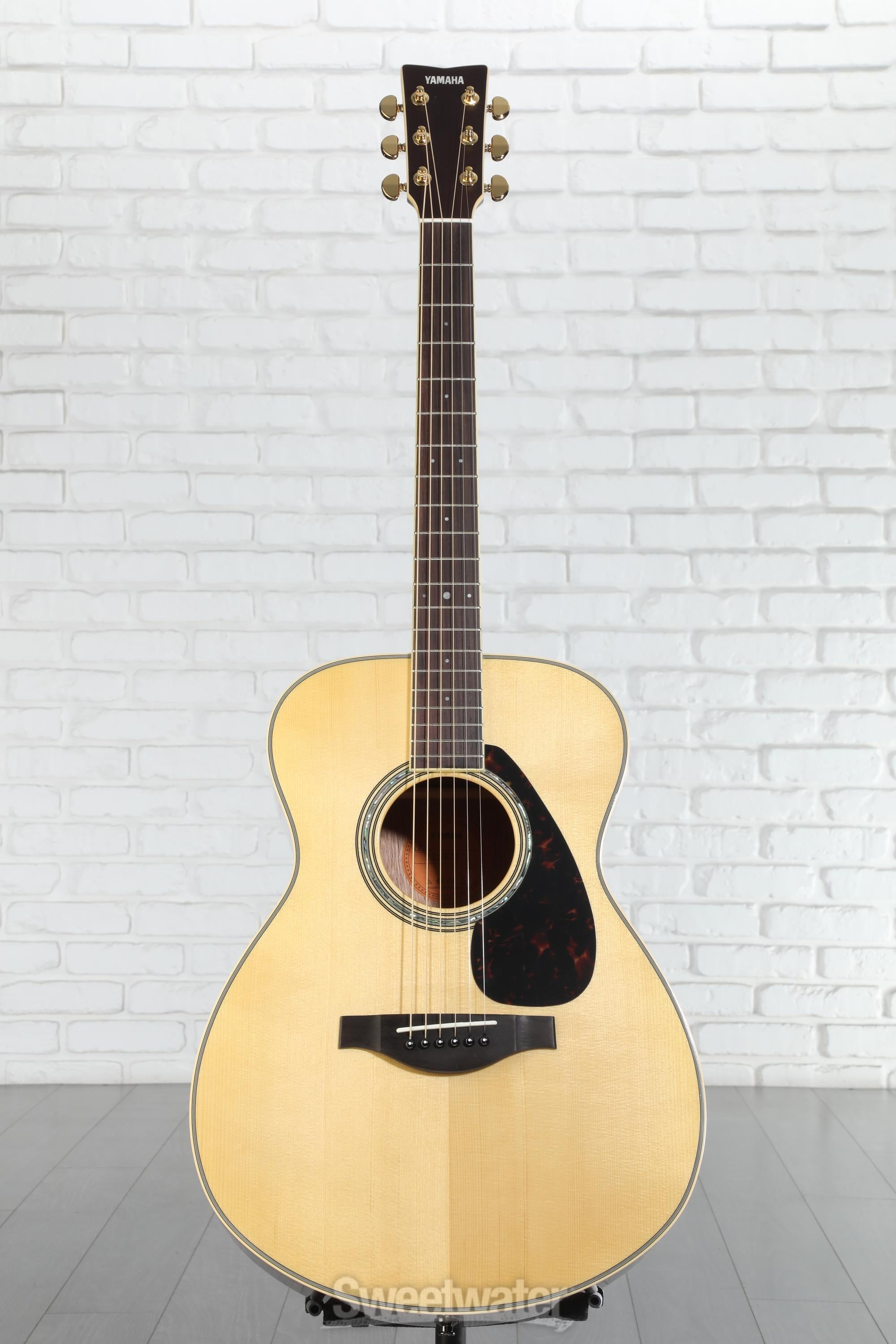 Yamaha LS6M ARE Concert Acoustic-electric Guitar - Natural