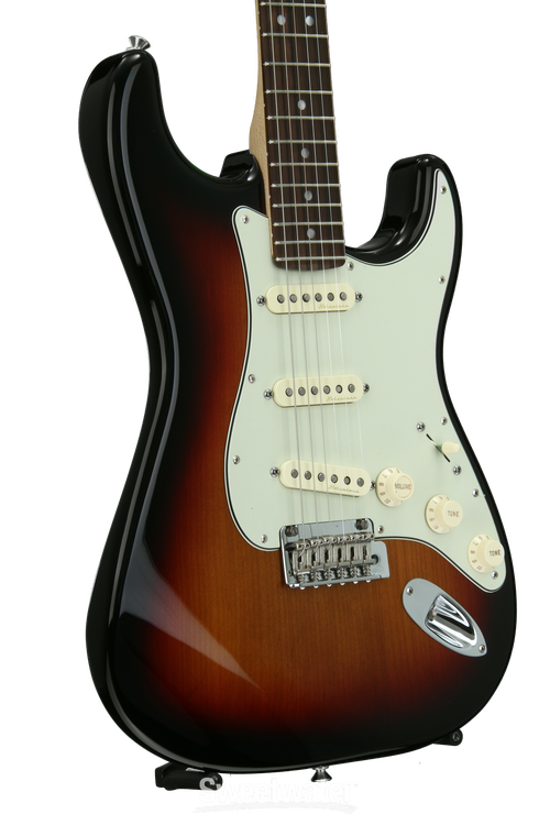 Fender Deluxe Roadhouse Strat - 3-Color Sunburst w/ Rosewood