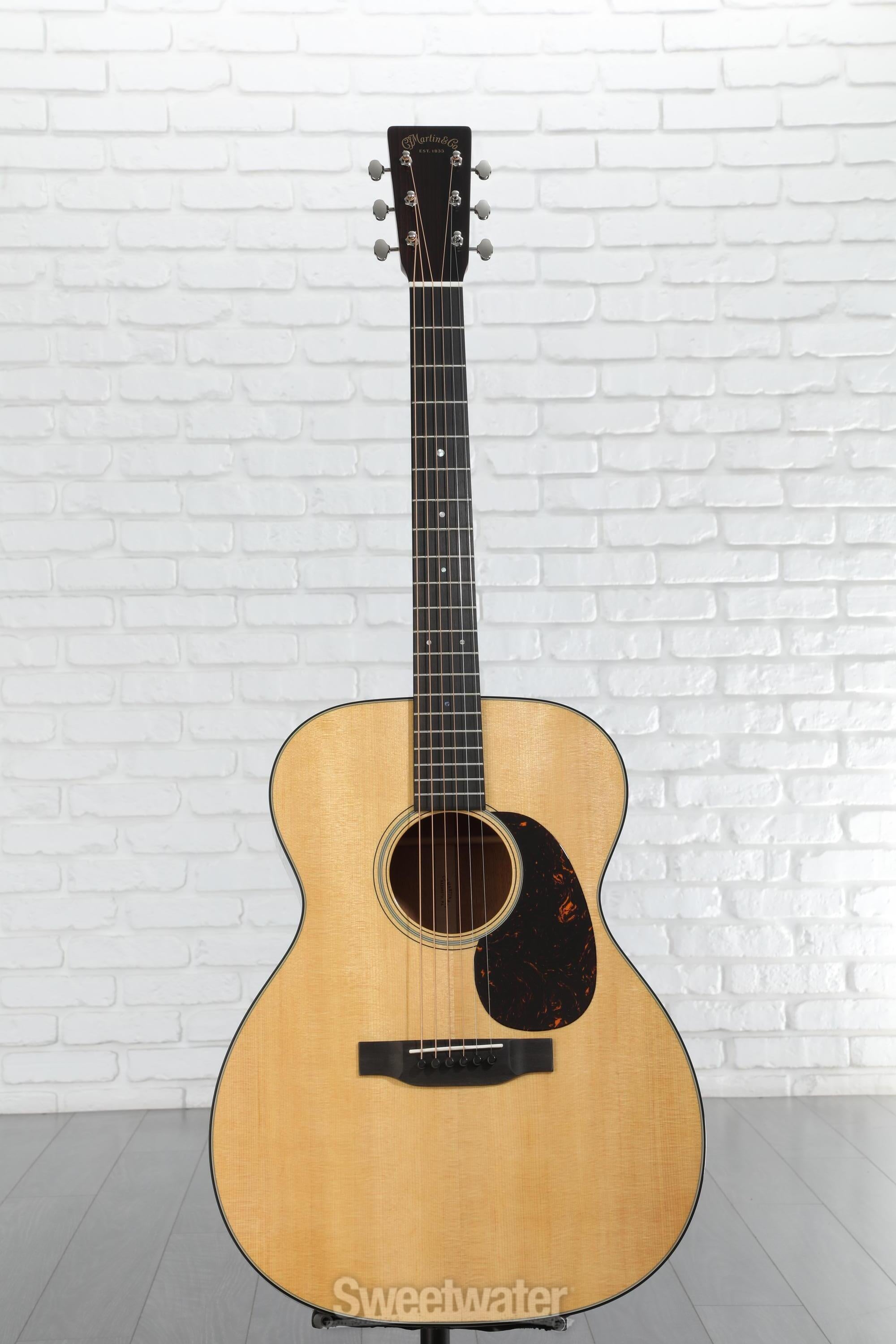 【美品】Martin 000-18 standard Amazon.com: Martin Standard Series 000-18 Acoustic Guitar