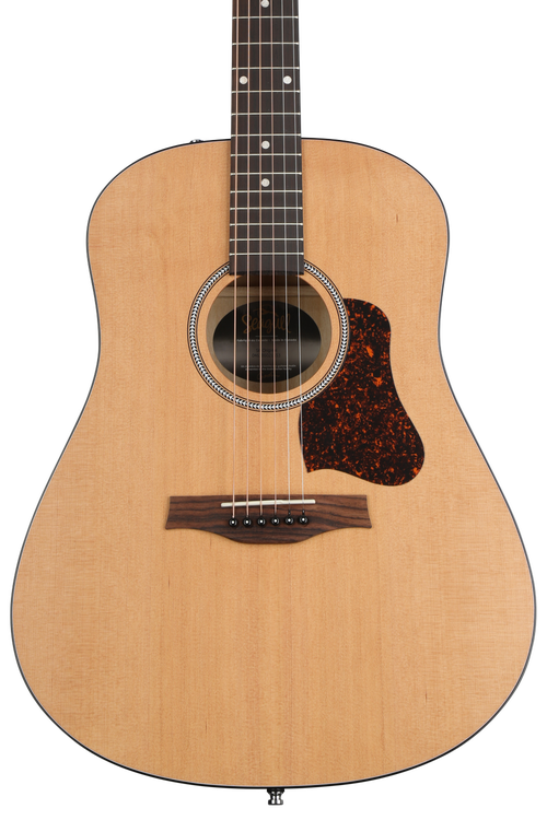 Seagull Guitars S6 Cedar Original Acoustic Guitar - Natural