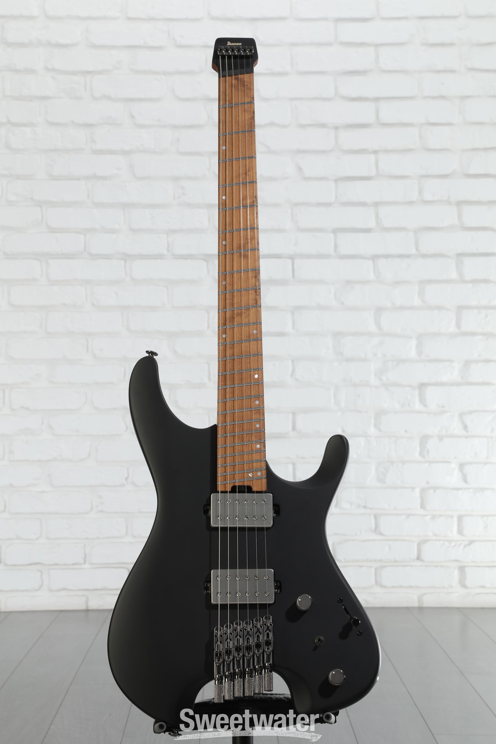 ギター Ibanez QX52-BKF Amazon.com: Ibanez QX52 Electric Guitar - Flat Black