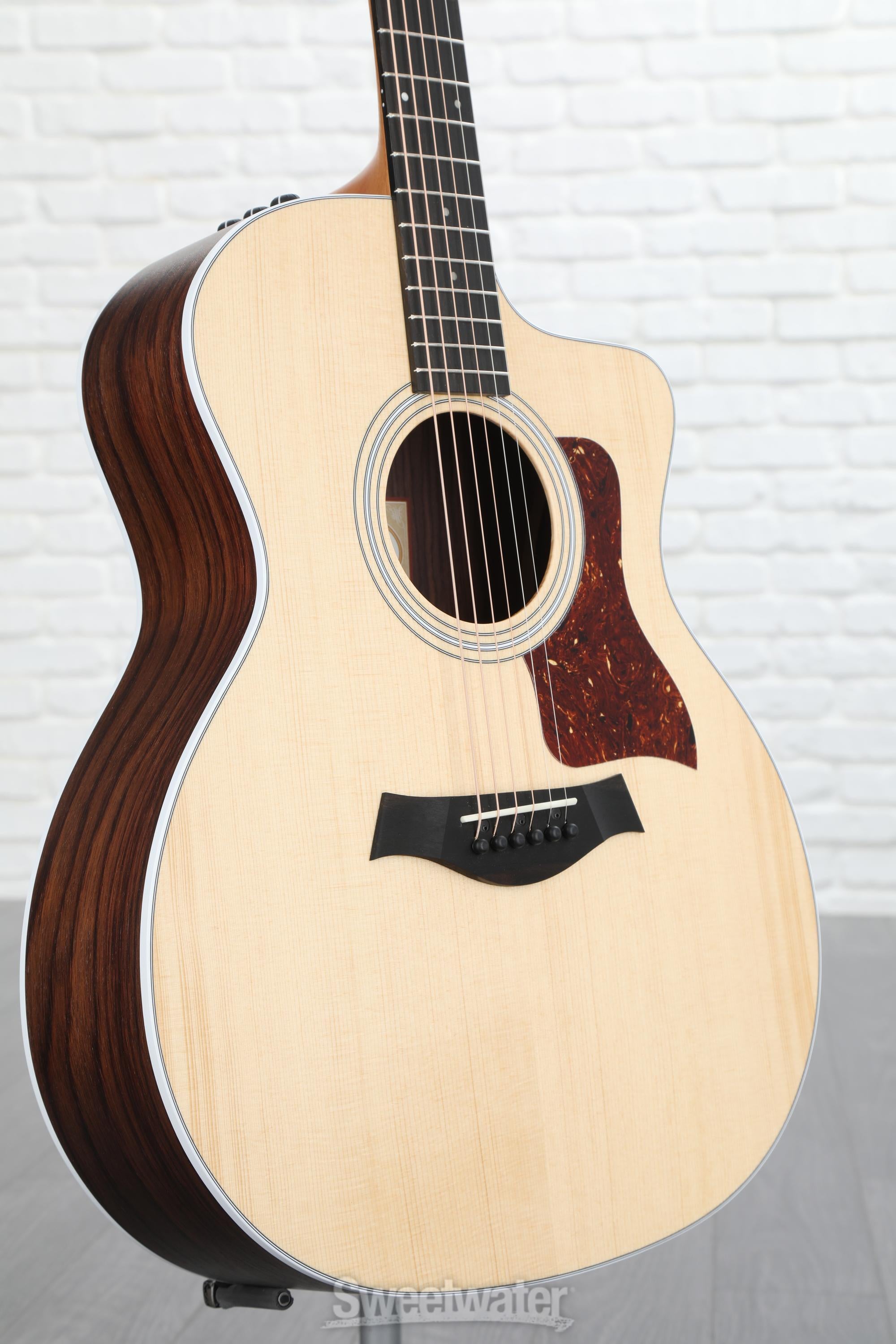 Taylor 214ce Acoustic-electric Guitar - Natural