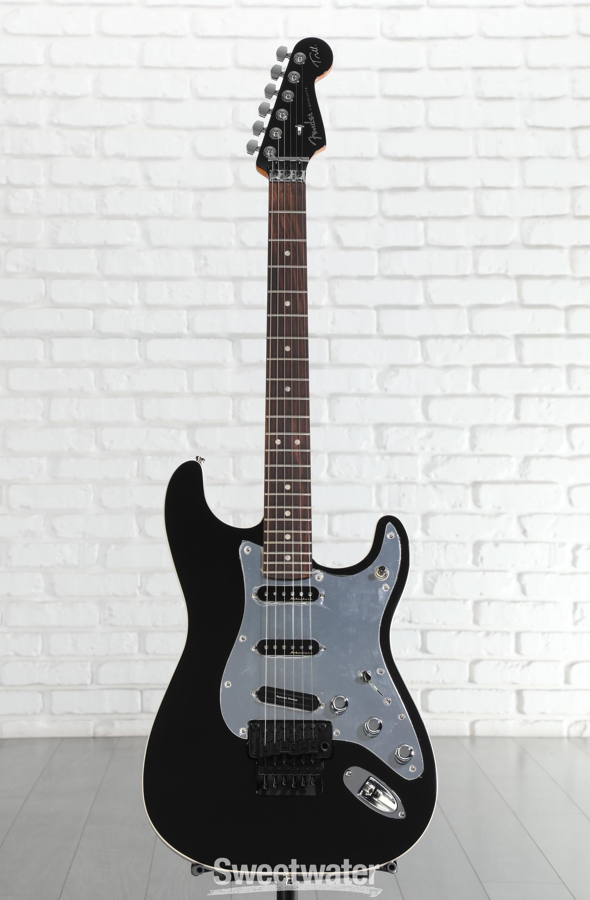 ゆ*ち様 Fender Tom Morello stratocaster cus ゆ*ち様 Fender Tom Morello stratocaster cus Tom Morello