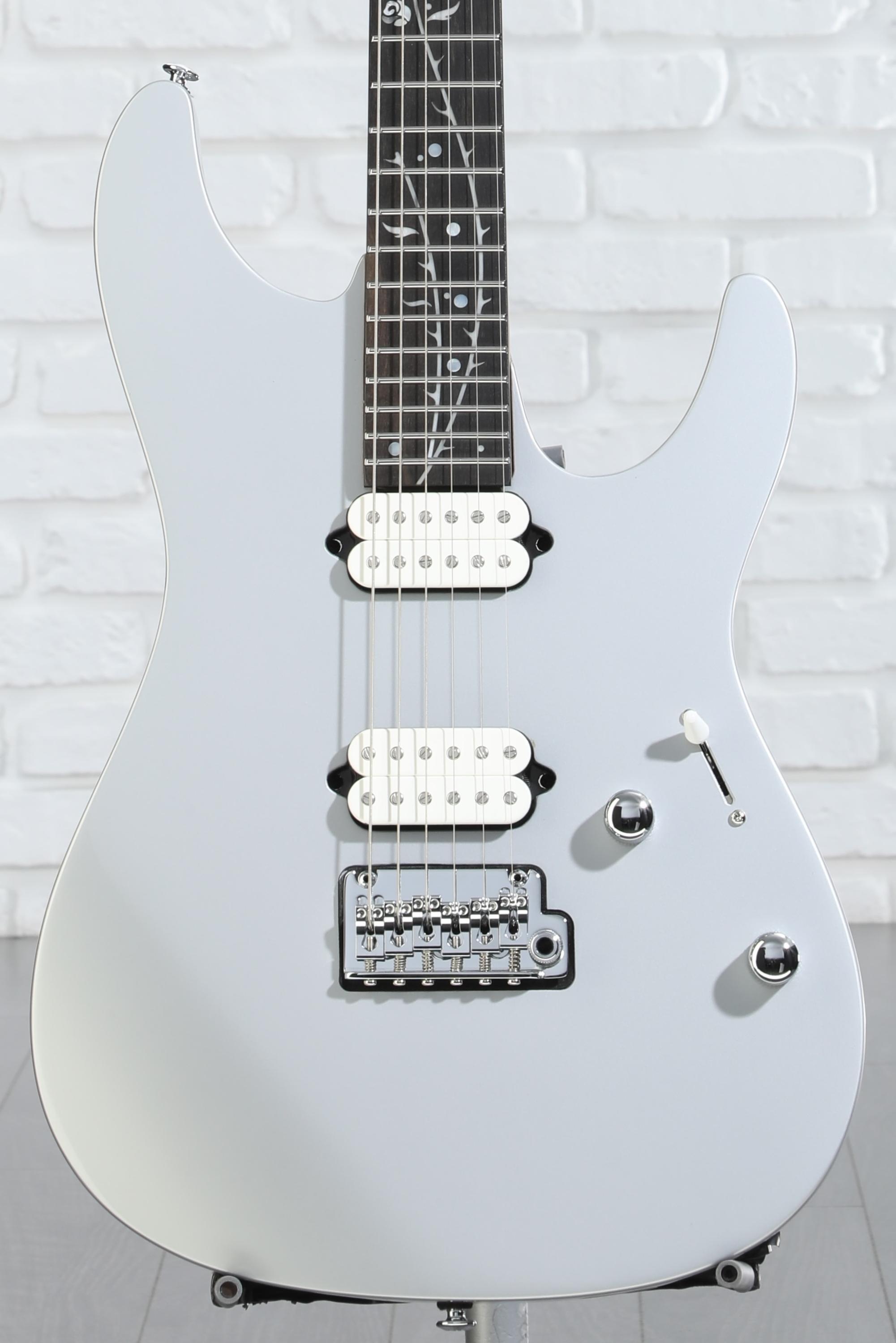 Ibanez TOD10 Tim Henson Signature Classic Silver w/bag