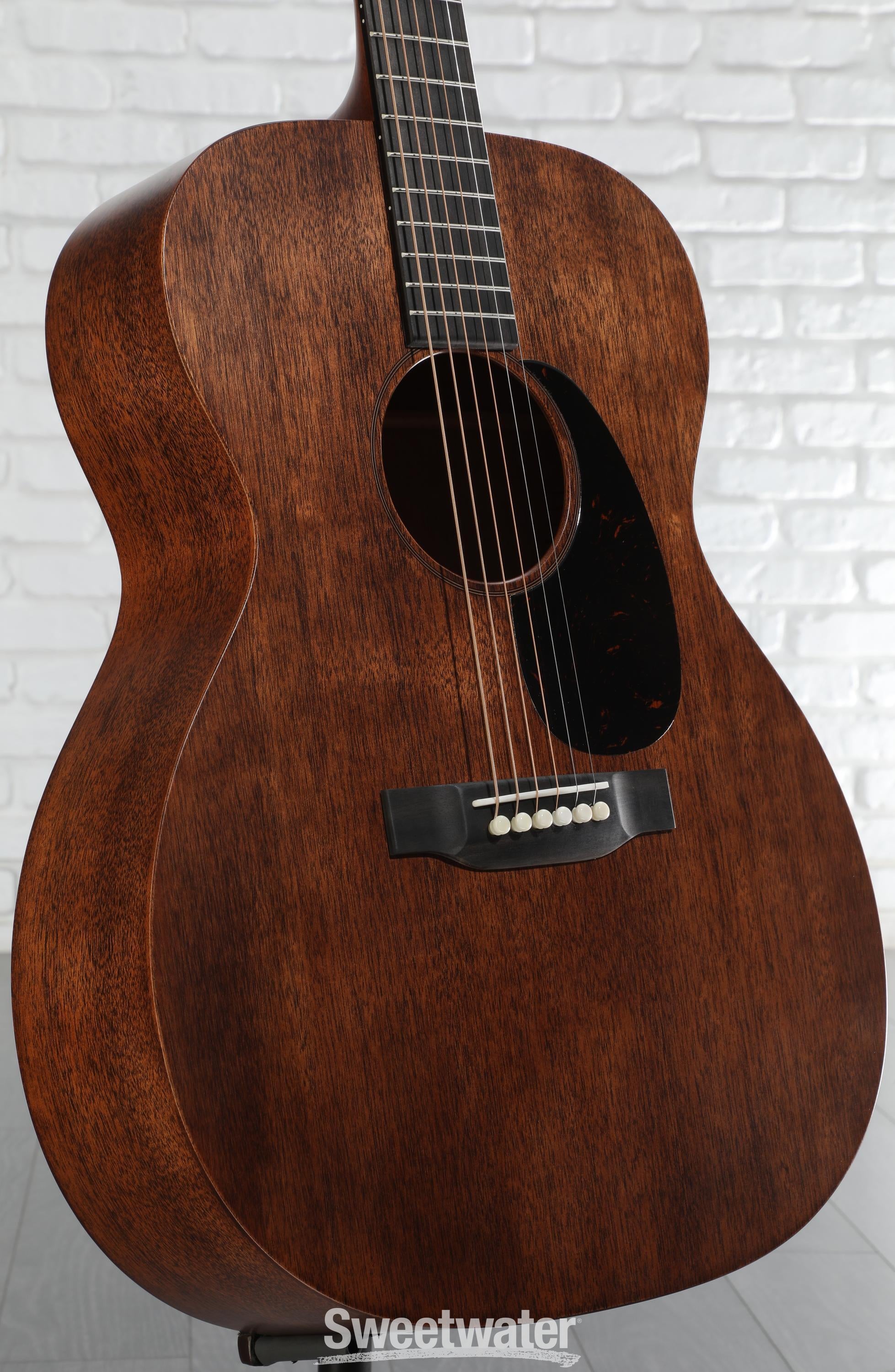 Martin Guitars: A Technical Reference 洋書