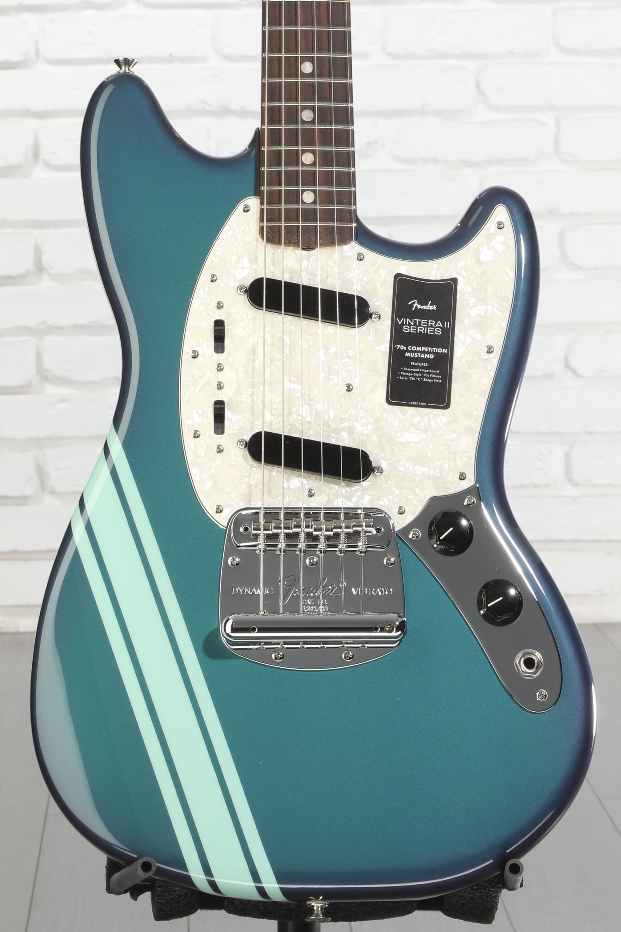 ギター Fender Vintera II 70s Mustang Fender Vintera II '70s Mustang Electric Guitar (with Gig Bag)