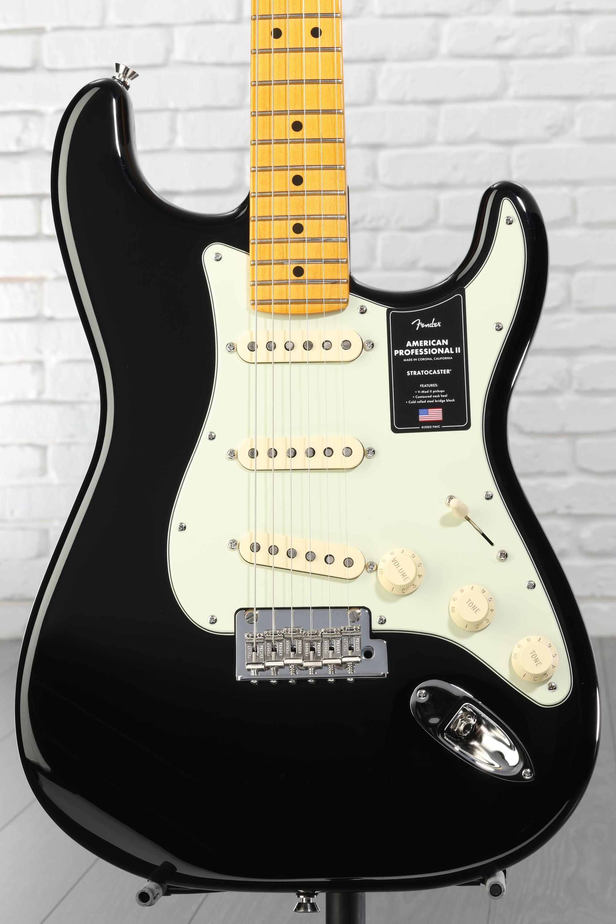 Fender American Professional II Stratocaster - Black with Maple