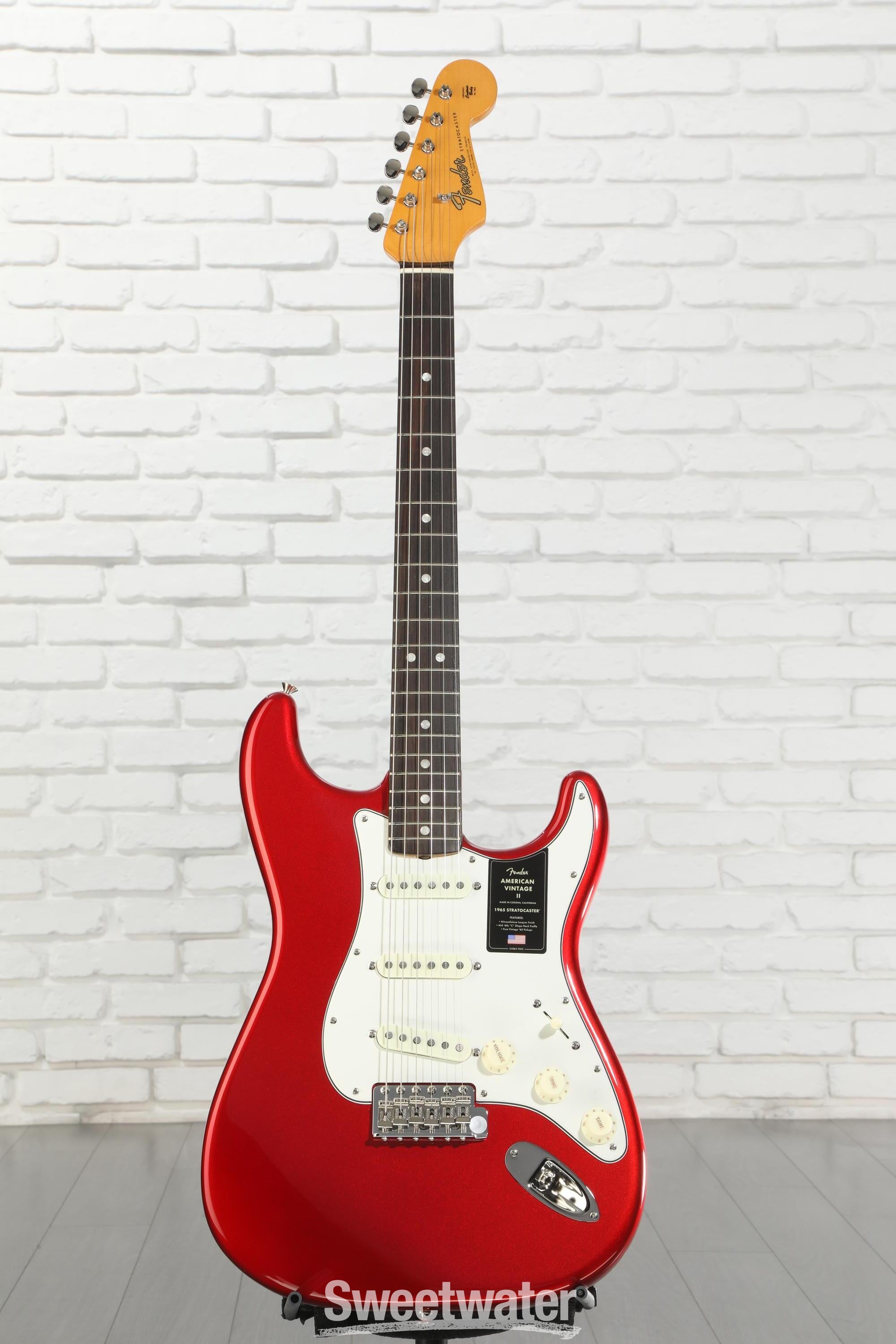ギター Fender USA American Vintage Stratocaster Fender American Vintage II 1965 Stratocaster Electric Guitar