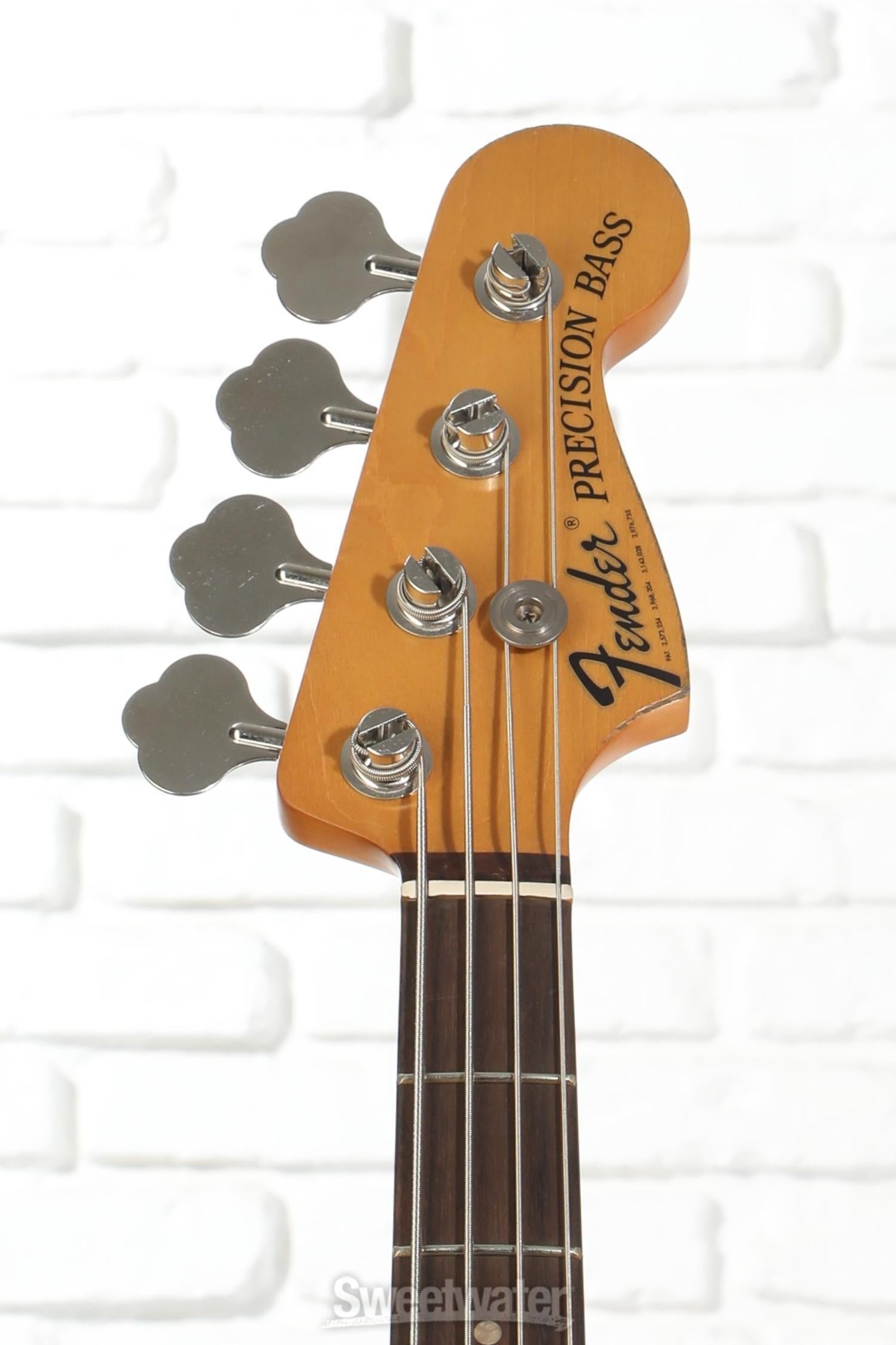 Fender Nate Mendel Precision Bass - Road Worn Candy Apple Red