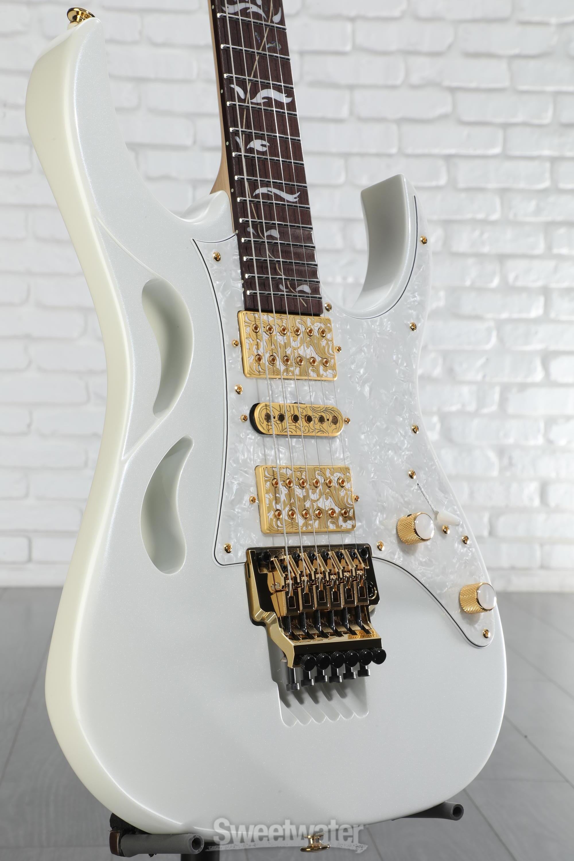 Ibanez Steve Vai Signature PIA3761 - Stallion White