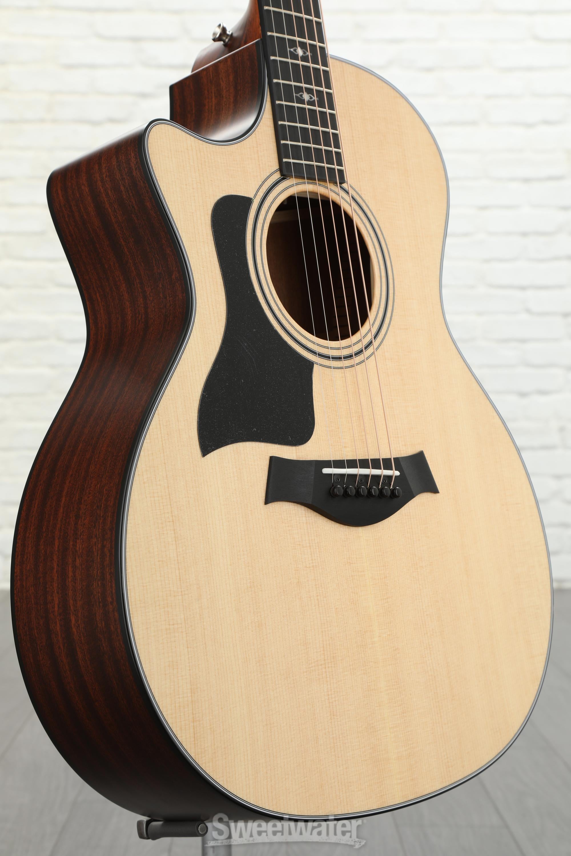 Taylor 314ce Left-handed Acoustic-electric Guitar - Natural