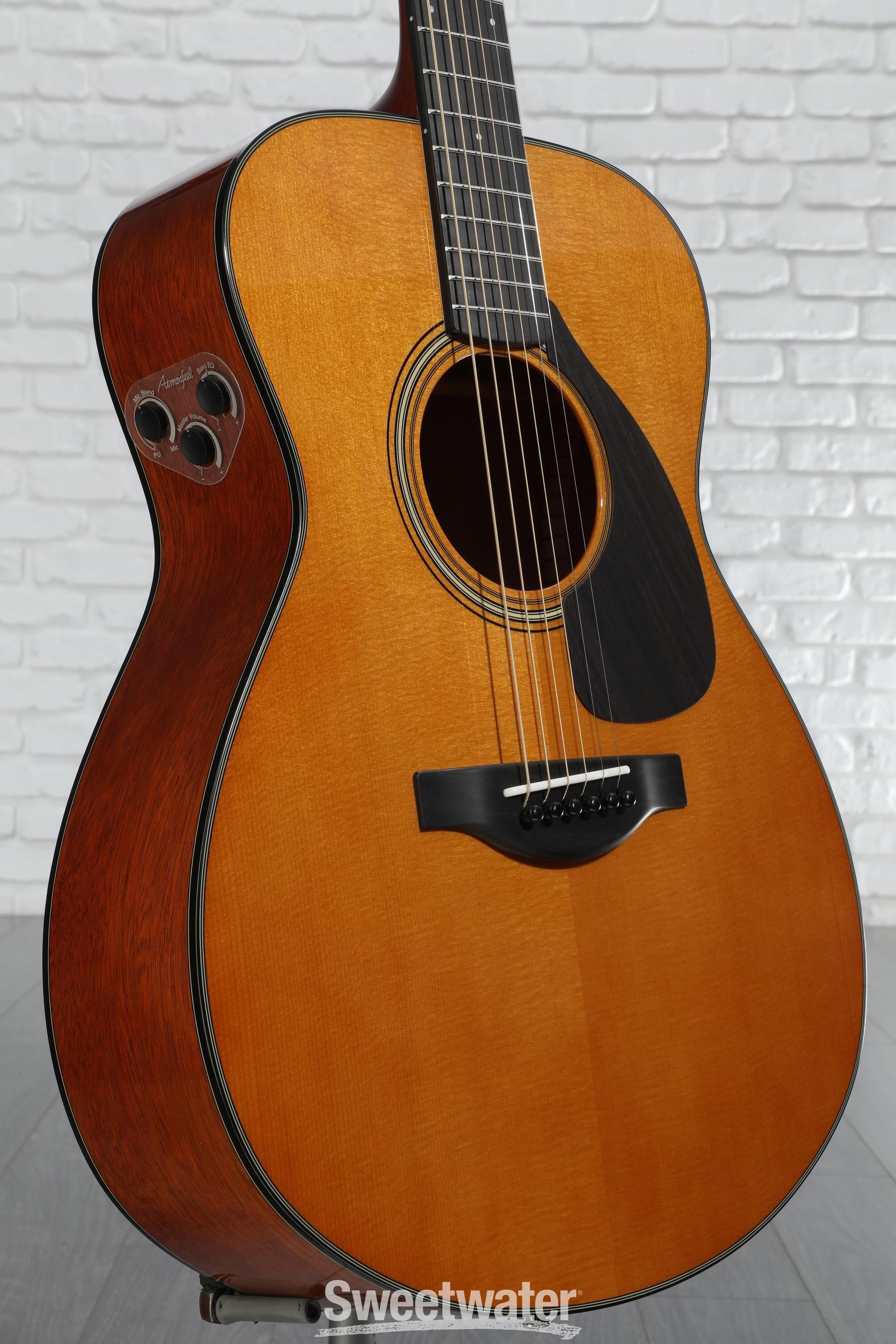Yamaha FSX5 Red Label Acoustic-electric Guitar - Natural