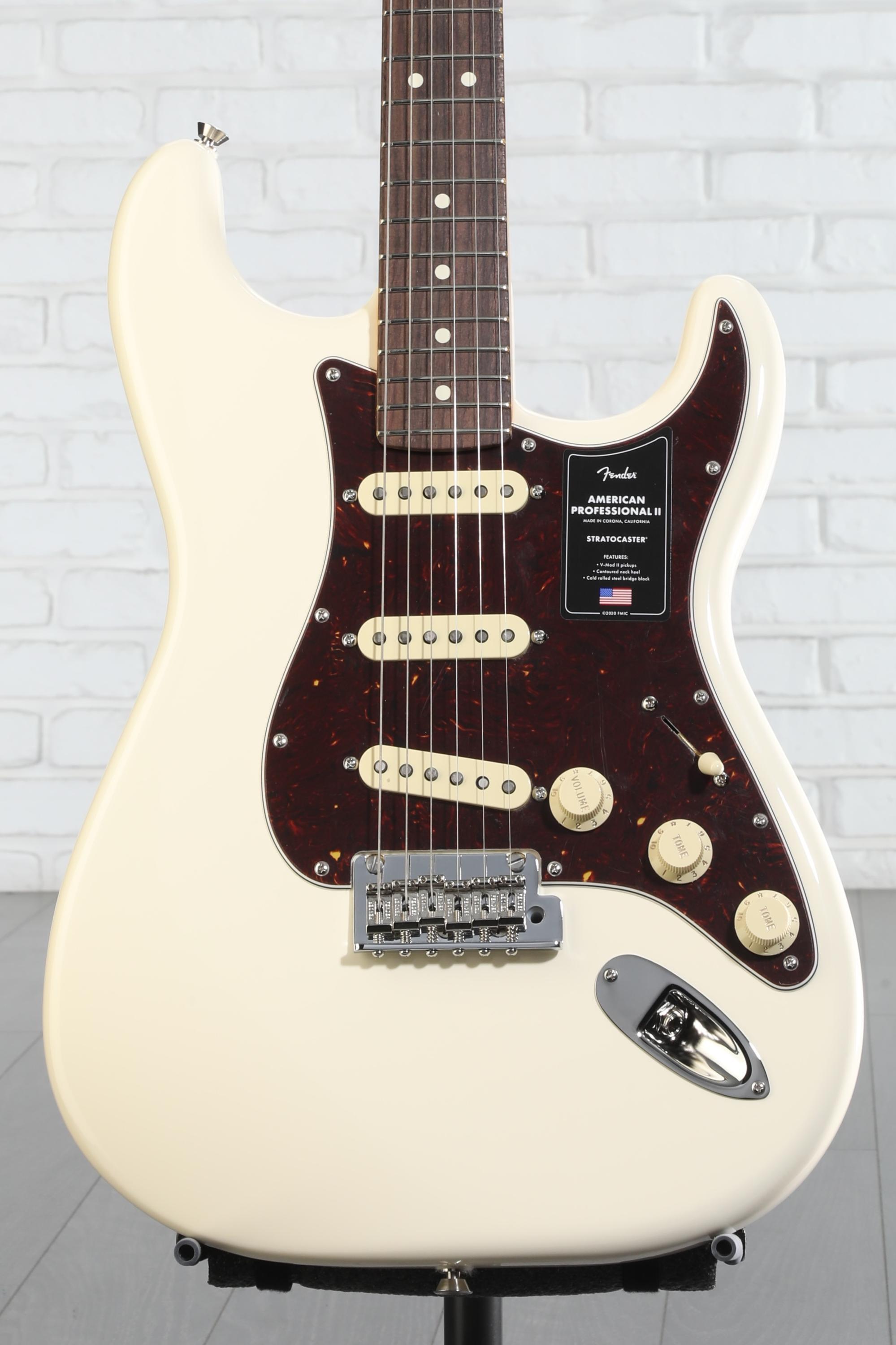 Fender American Professional II Stratocaster - Olympic White with