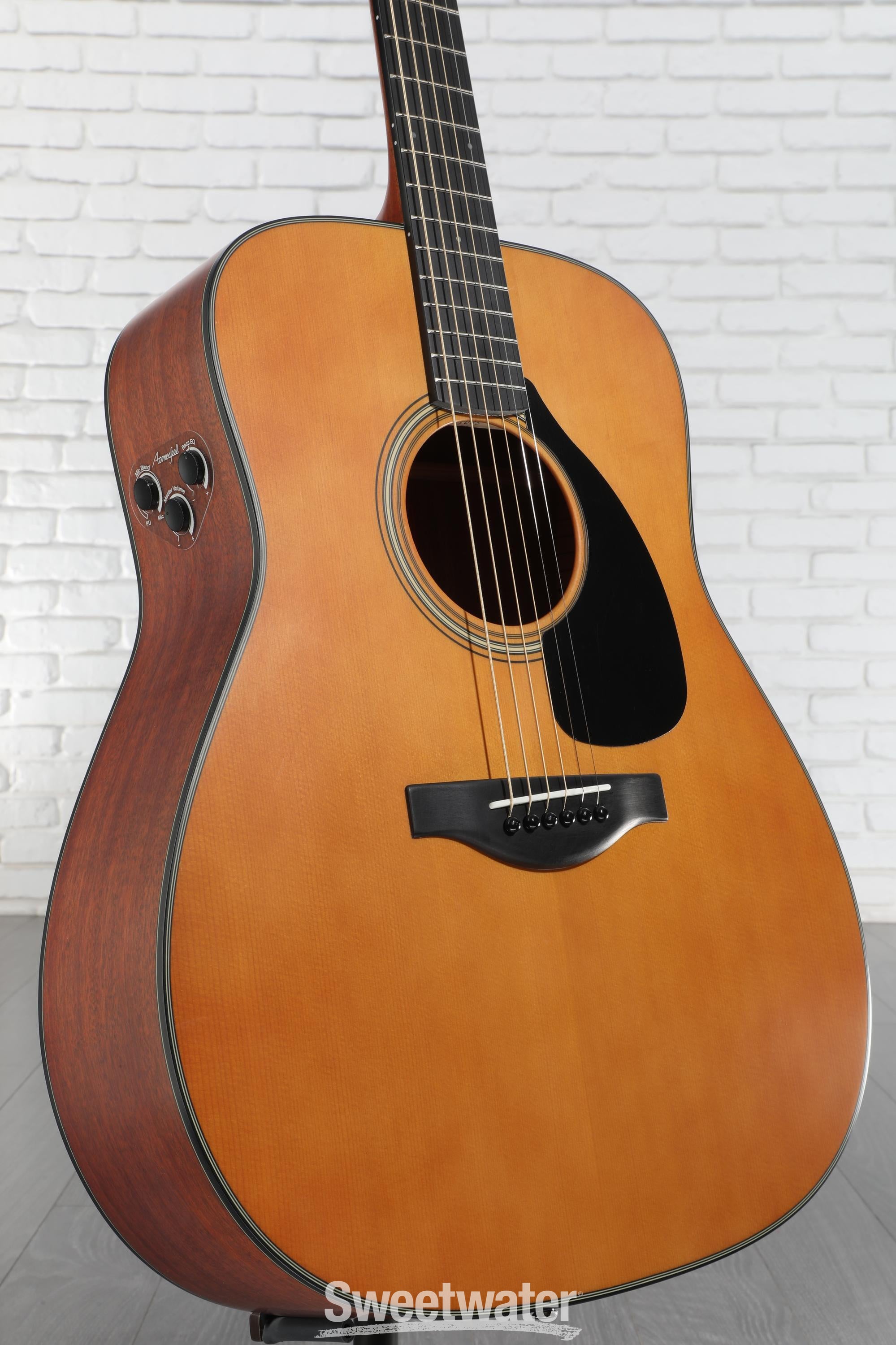 Yamaha Red Label FGX3 Acoustic Guitar - Natural | Sweetwater