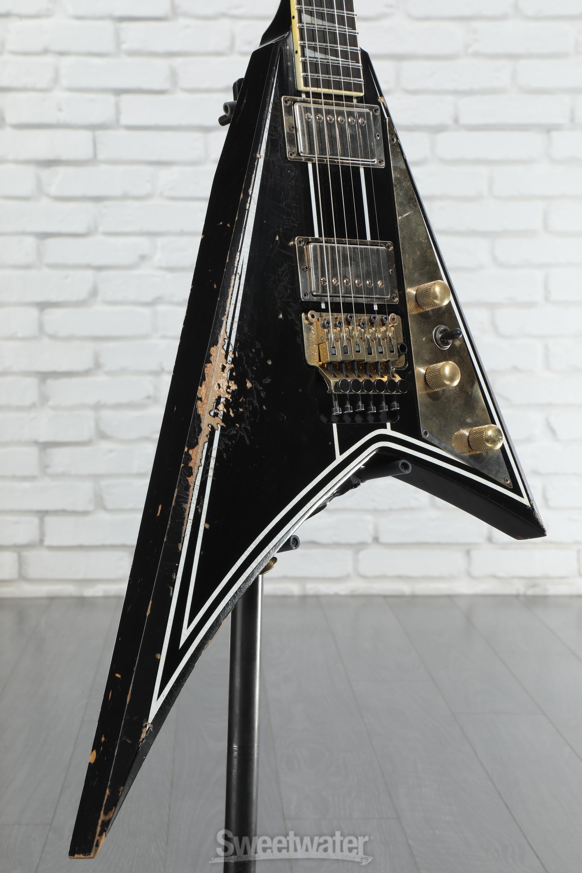 ギター Grover Jackson Black Blood R.Rhoads Amazon.com: Jackson MJ Series Rhoads RRT Electric Guitar