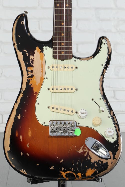 Fender Mike McCready Stratocaster Electric Guitar - 3-color Sunburst
