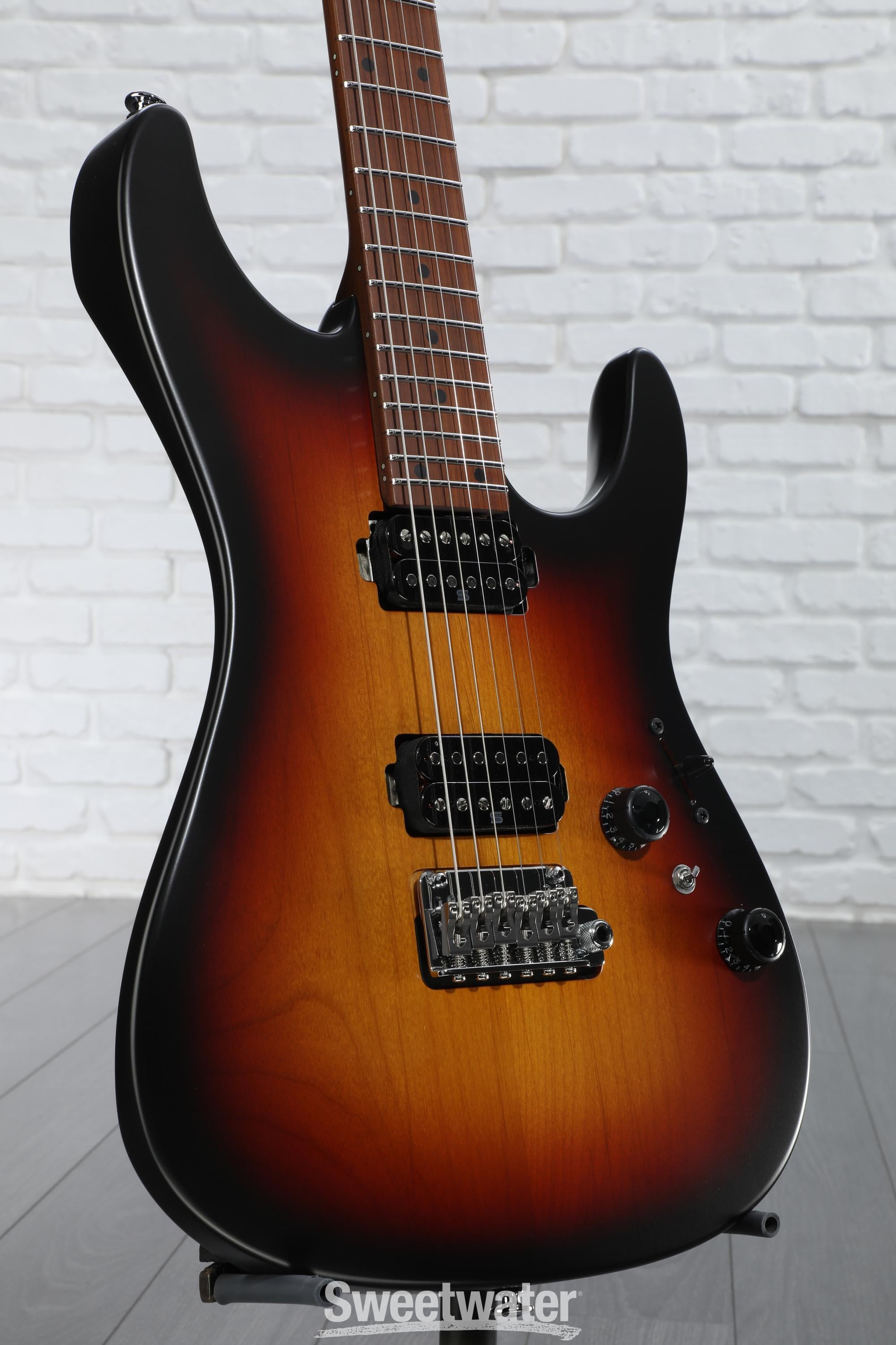ギター Ibanez Prestige AZ2402 TFF Amazon.com: Ibanez Prestige AZ2402 - Tri Burst Fade Flat
