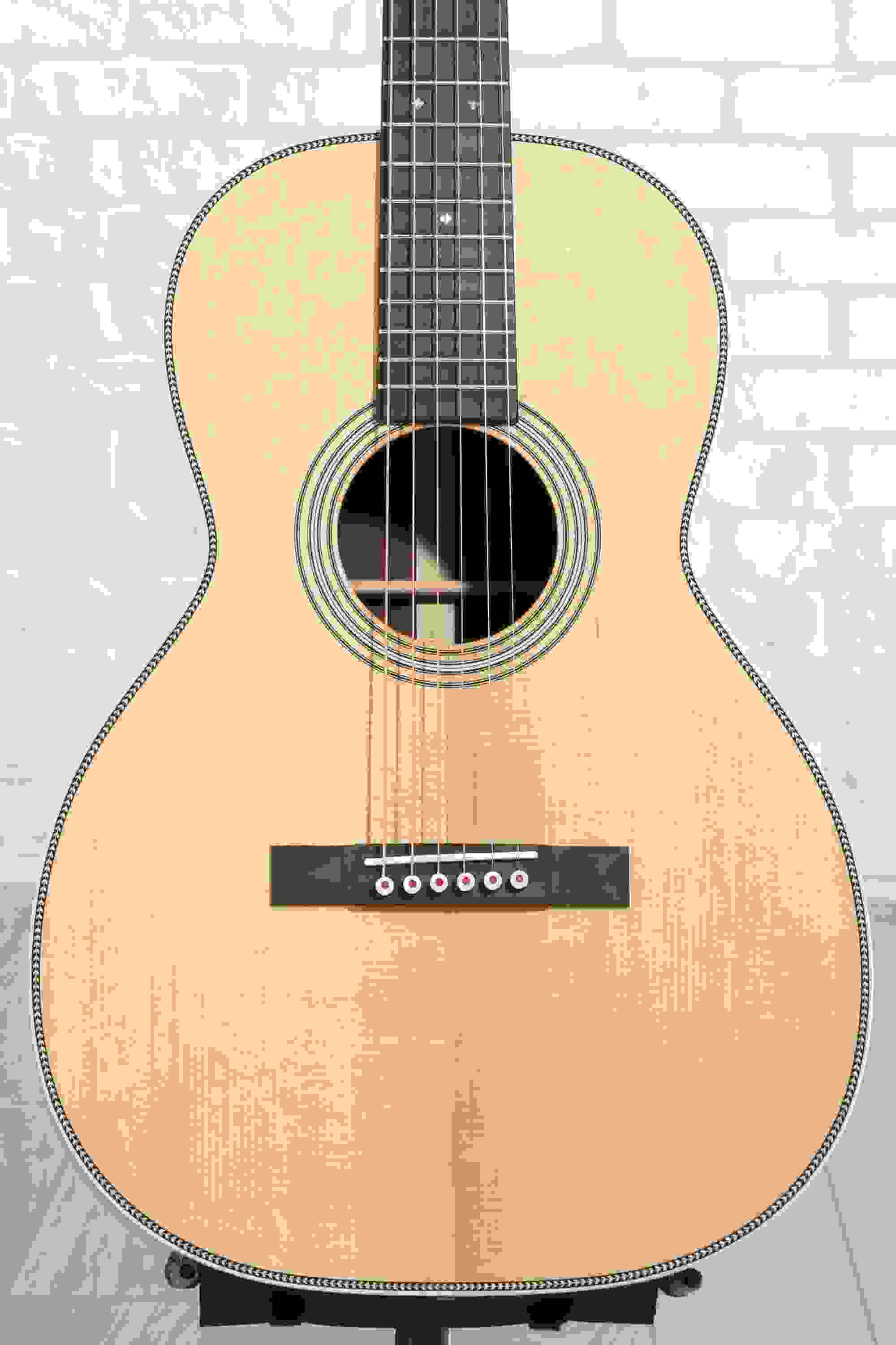 Martin 0012-28 Modern Deluxe Acoustic Guitar - Natural