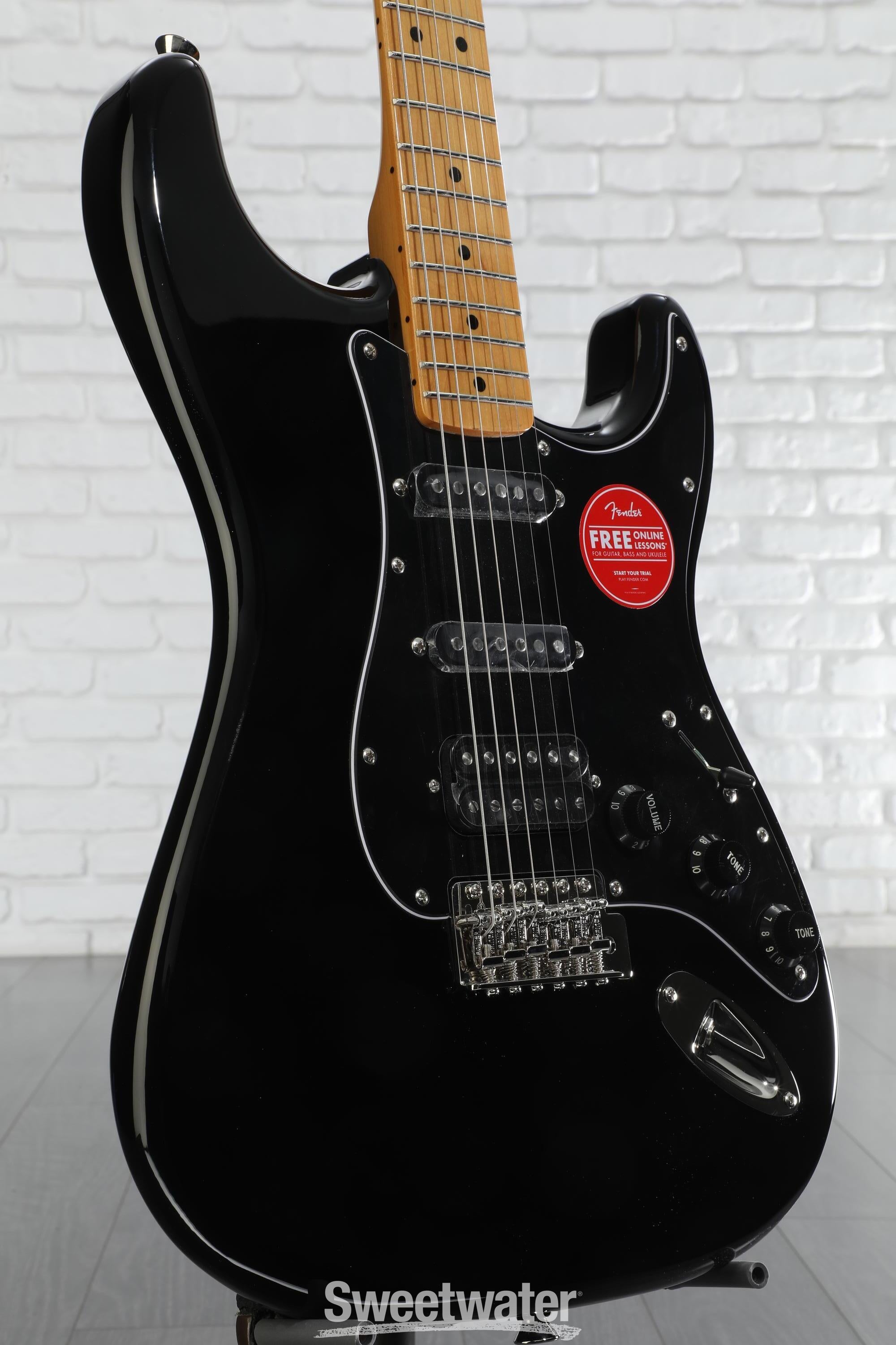 Squier Classic Vibe '70s Stratocaster HSS - Black with Maple
