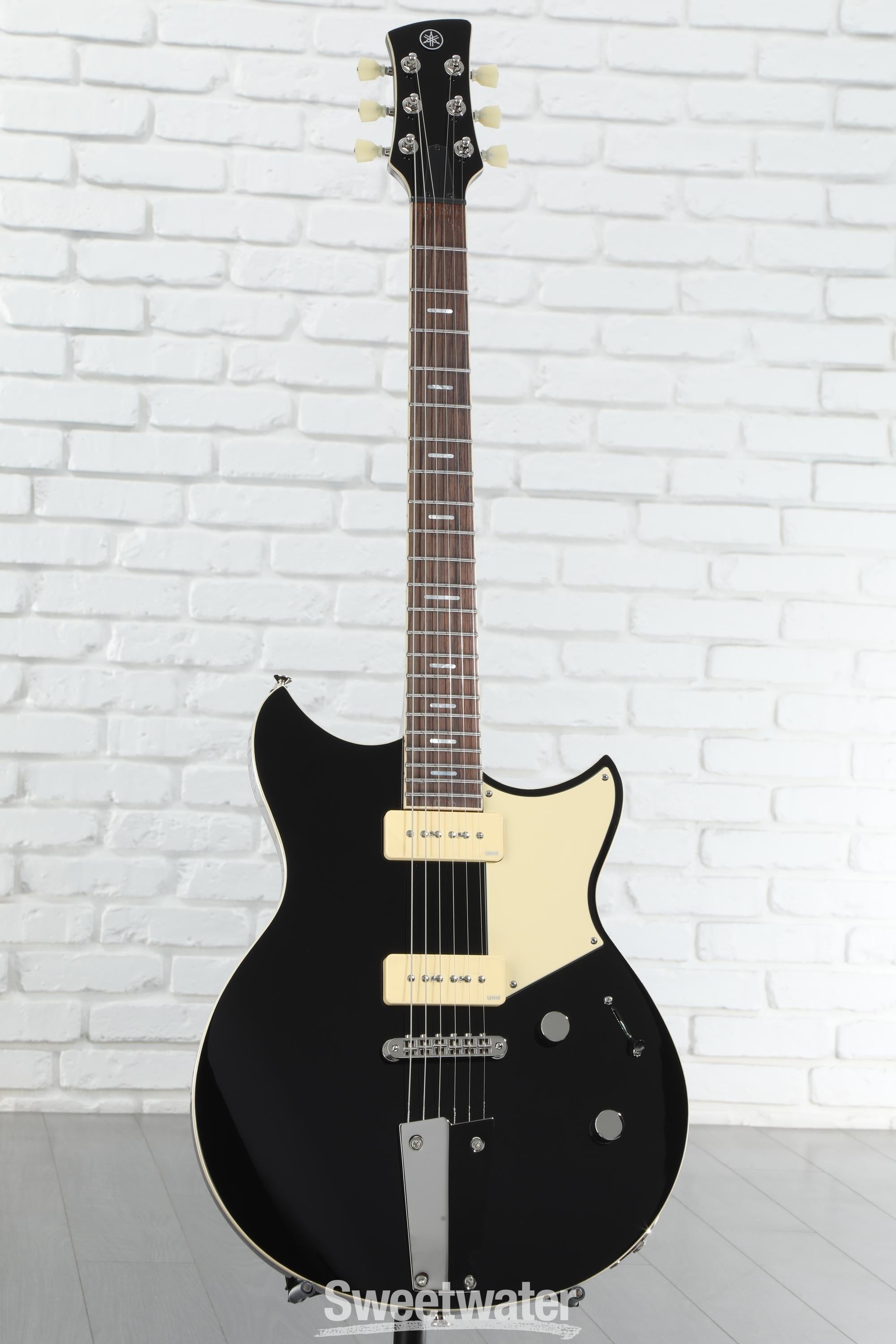 新到着 Yamaha Revstar Black - Guitar Electric RSS02T Standard ギター