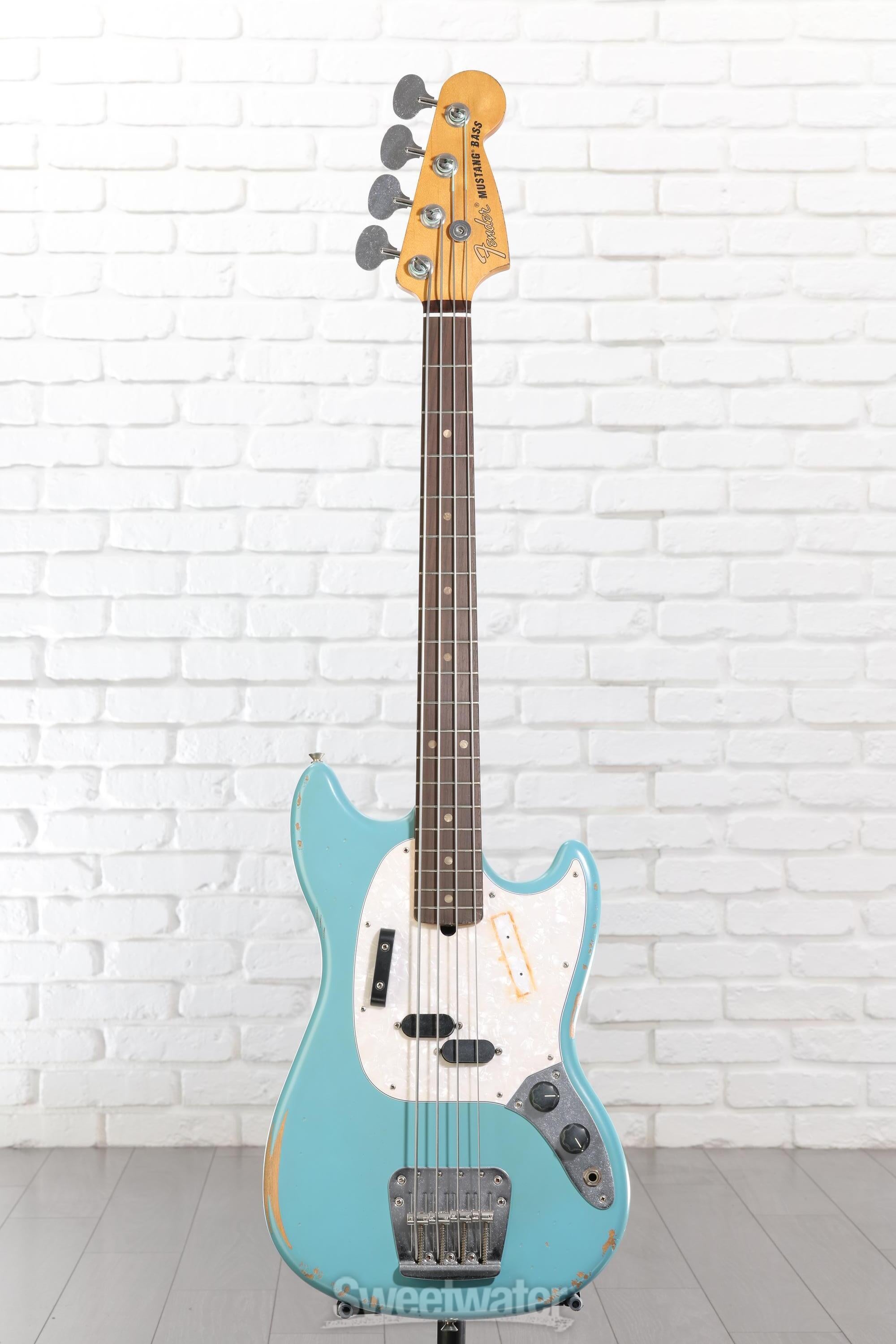 Fender JMJ Road Worn Mustang Bass Guitar - Faded Daphne Blue