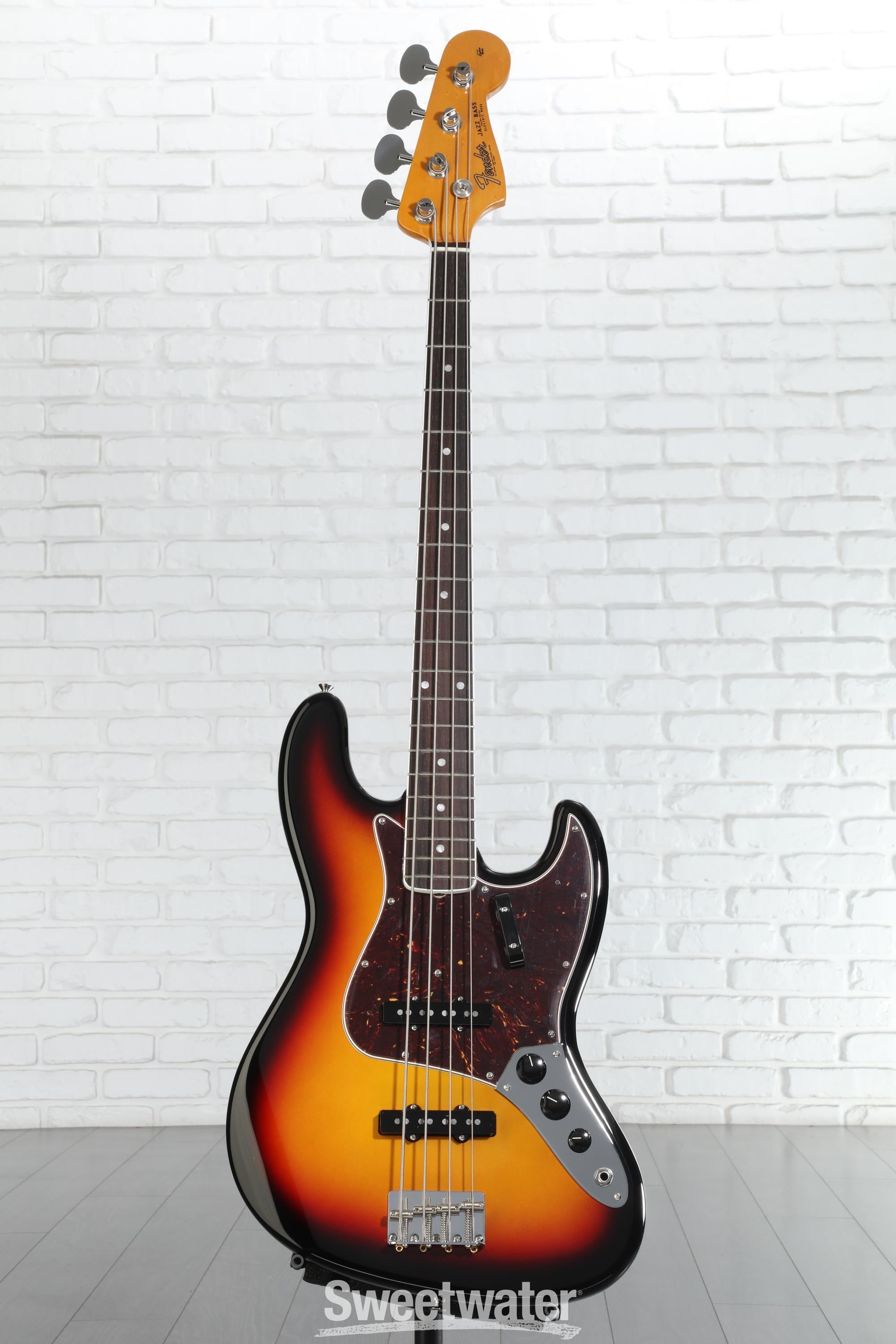 Fender American Vintage II 1966 Jazz Bass - 3-color Sunburst