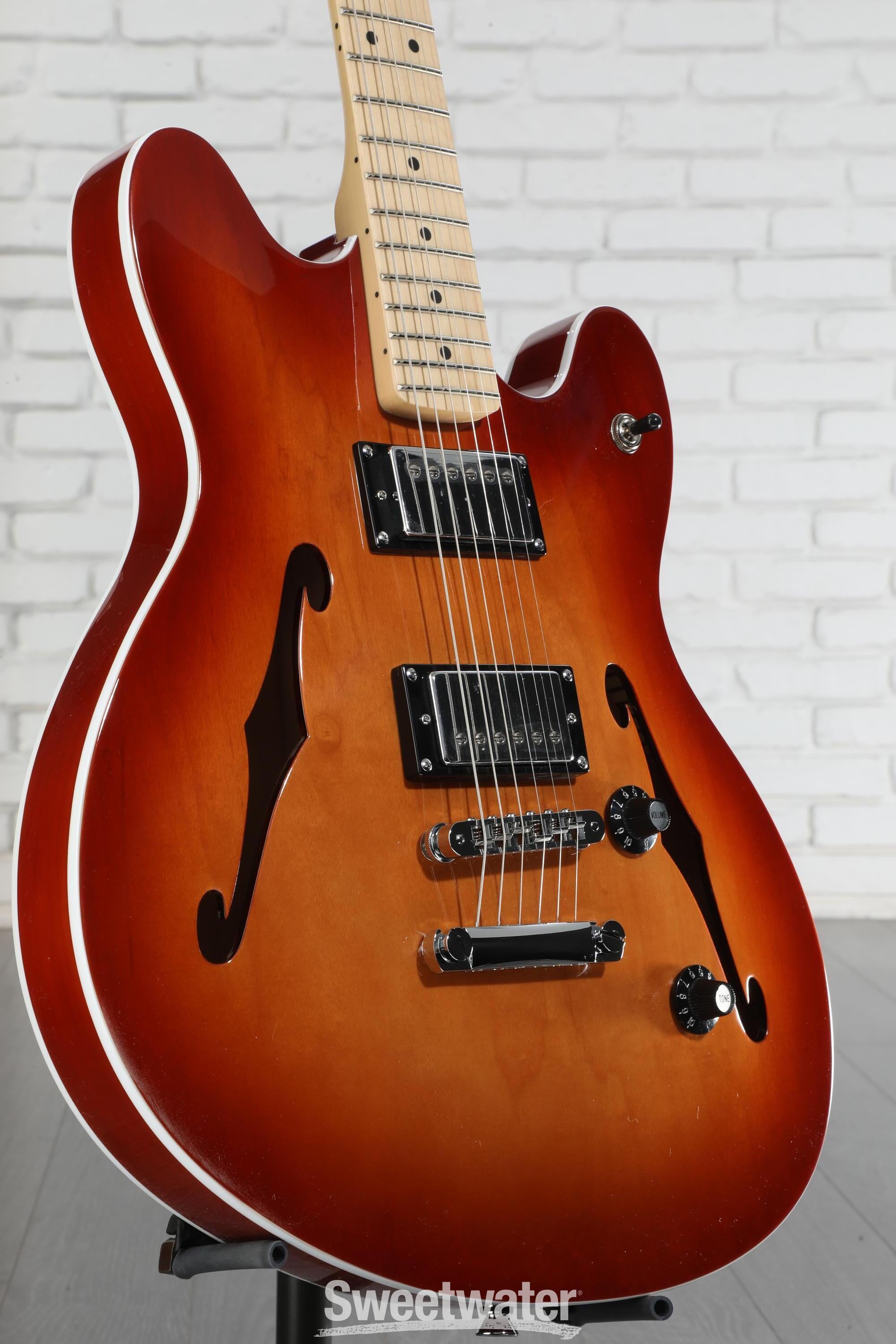 Squier Affinity Series Starcaster Deluxe Semi-hollowbody