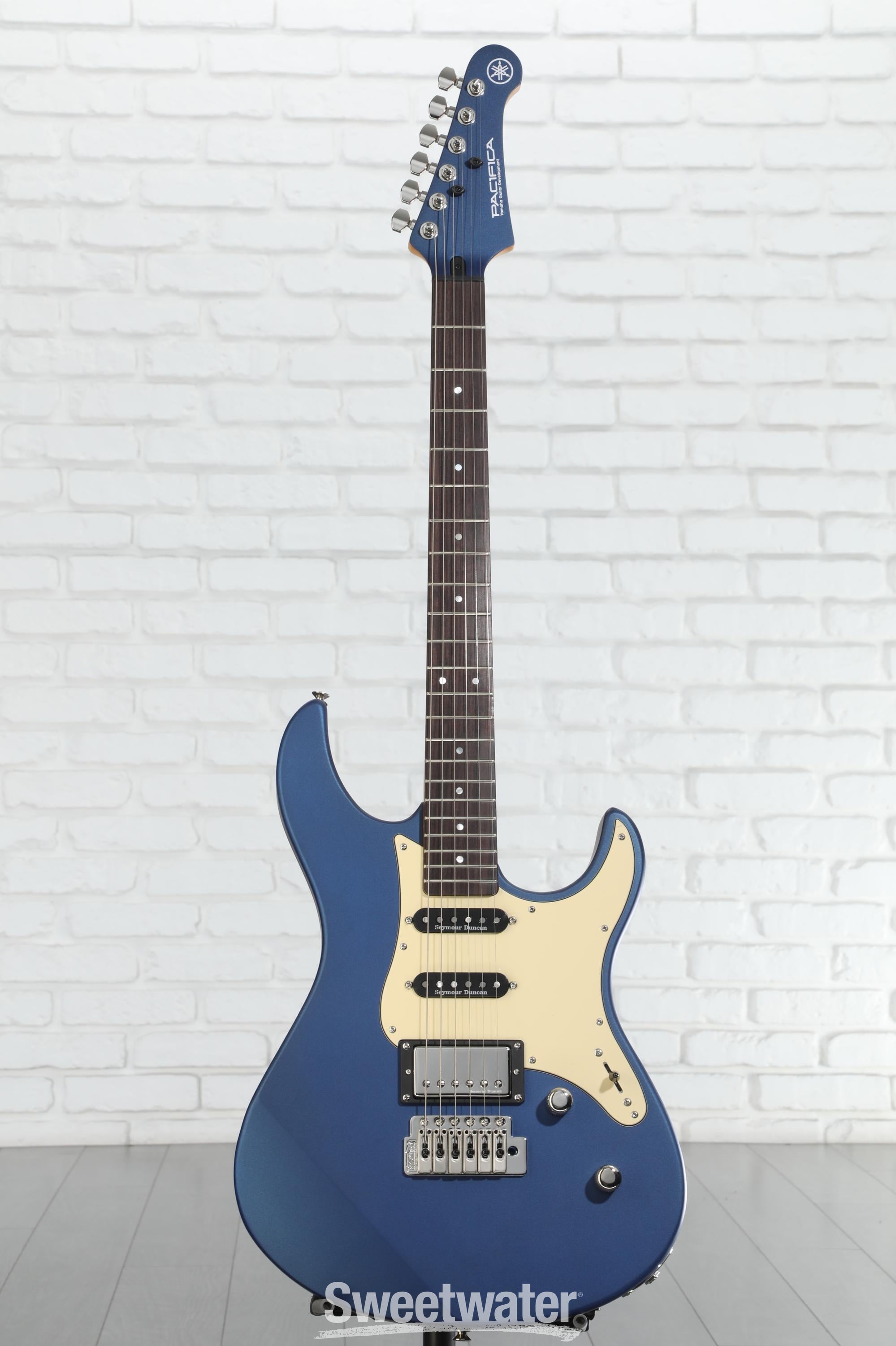 YAMAHAパシフィカ612 Yamaha PAC612VIIX Pacifica Electric Guitar - Matte Silk Blue