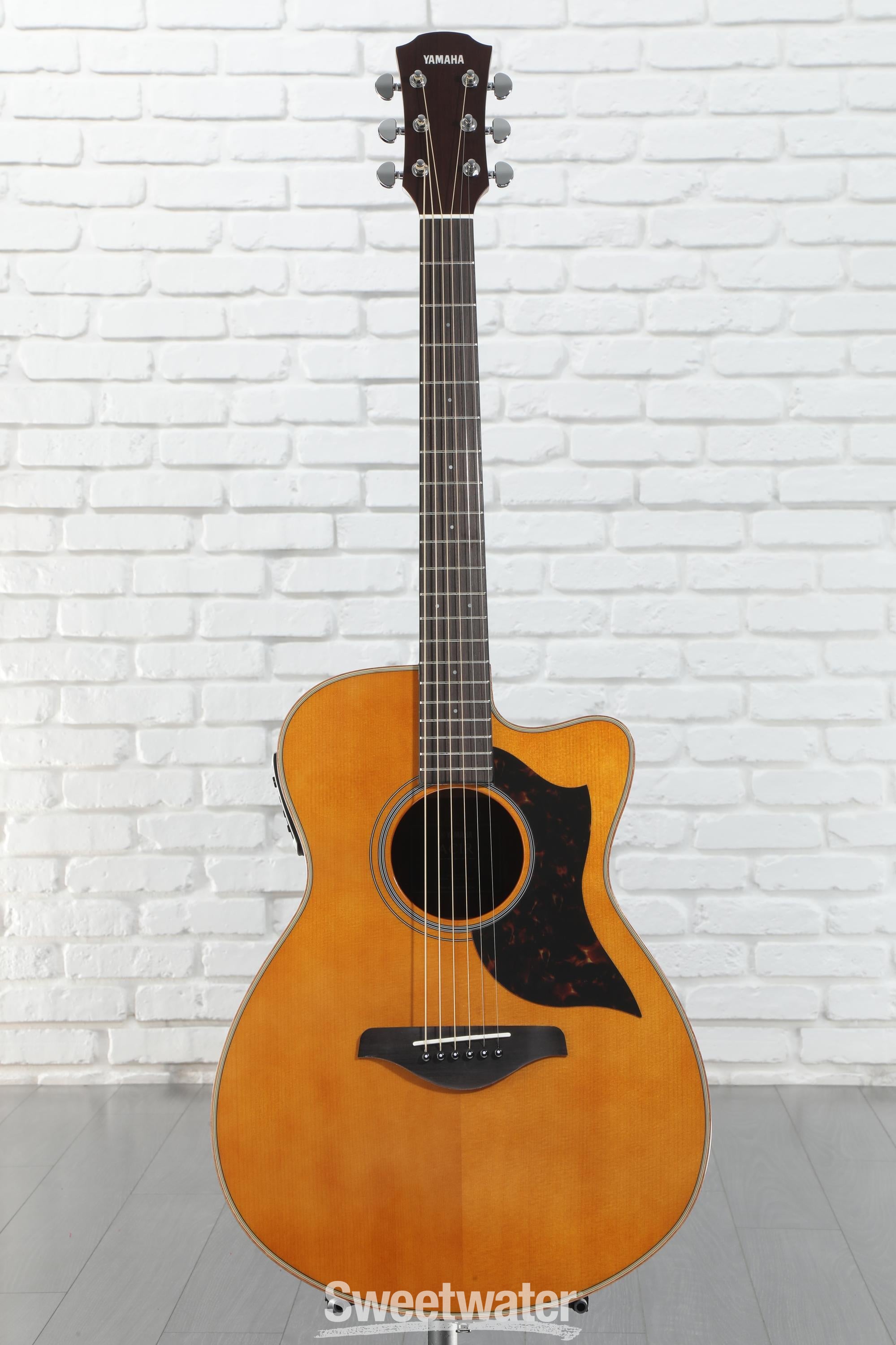 Yamaha AC1R Concert Cutaway Acoustic-electric Guitar