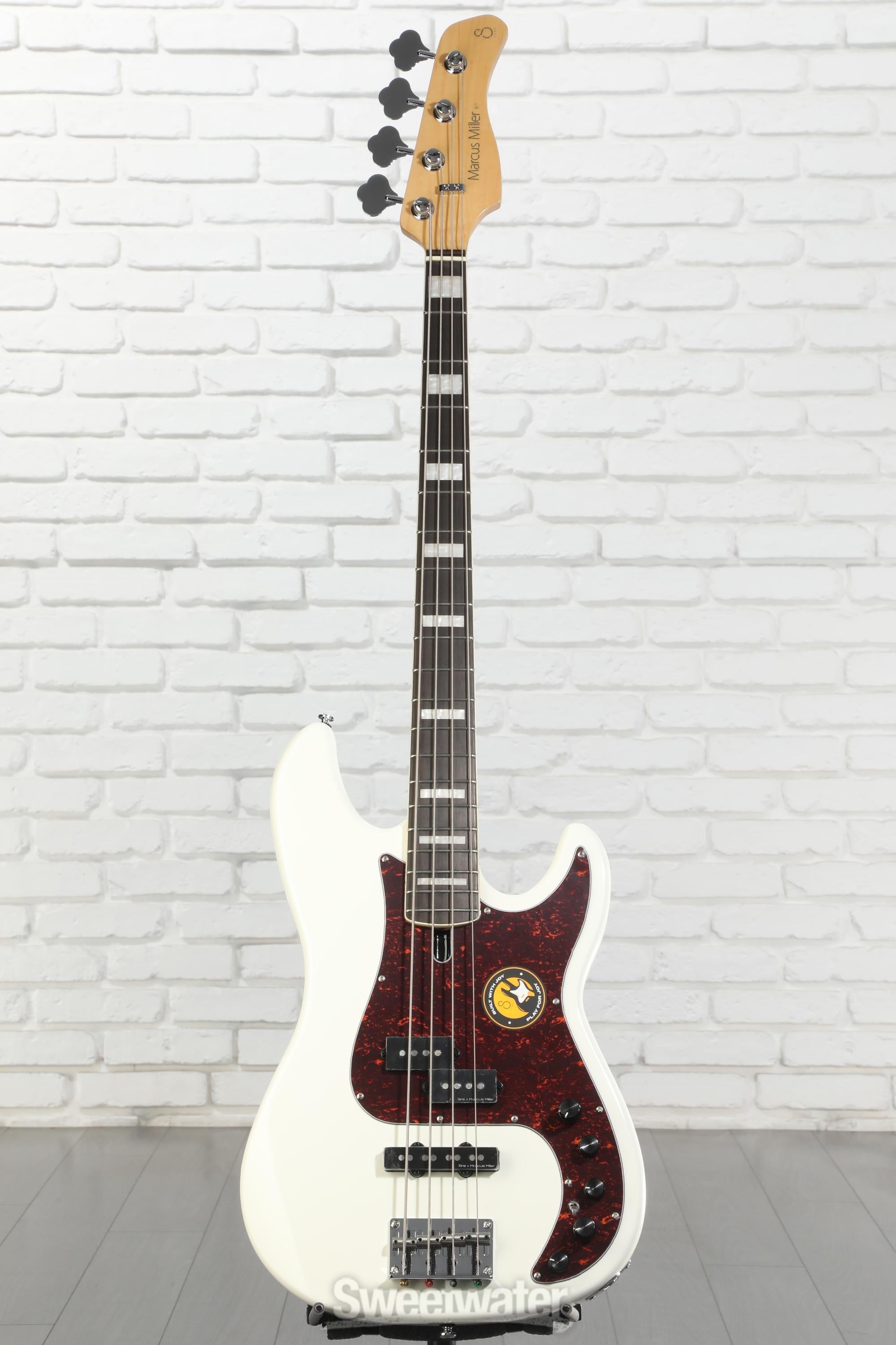 【10600】 sire Marcus Miller P7 Alder 5st Sire Marcus Miller P7 Alder 5-String Bass | Music & Arts