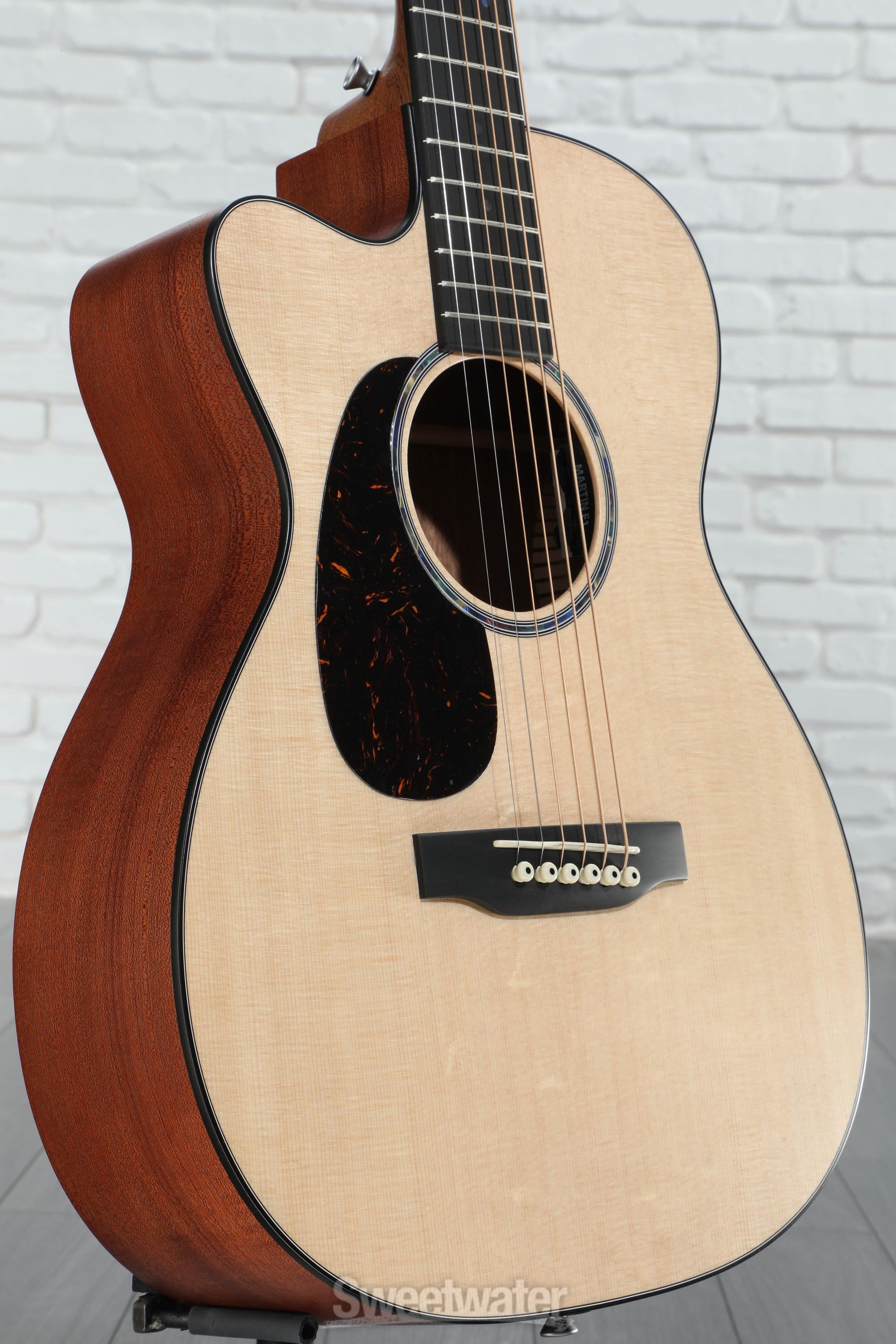 Photo of Martin 000C Jr-E Left-handed Acoustic-electric Guitar - Natural