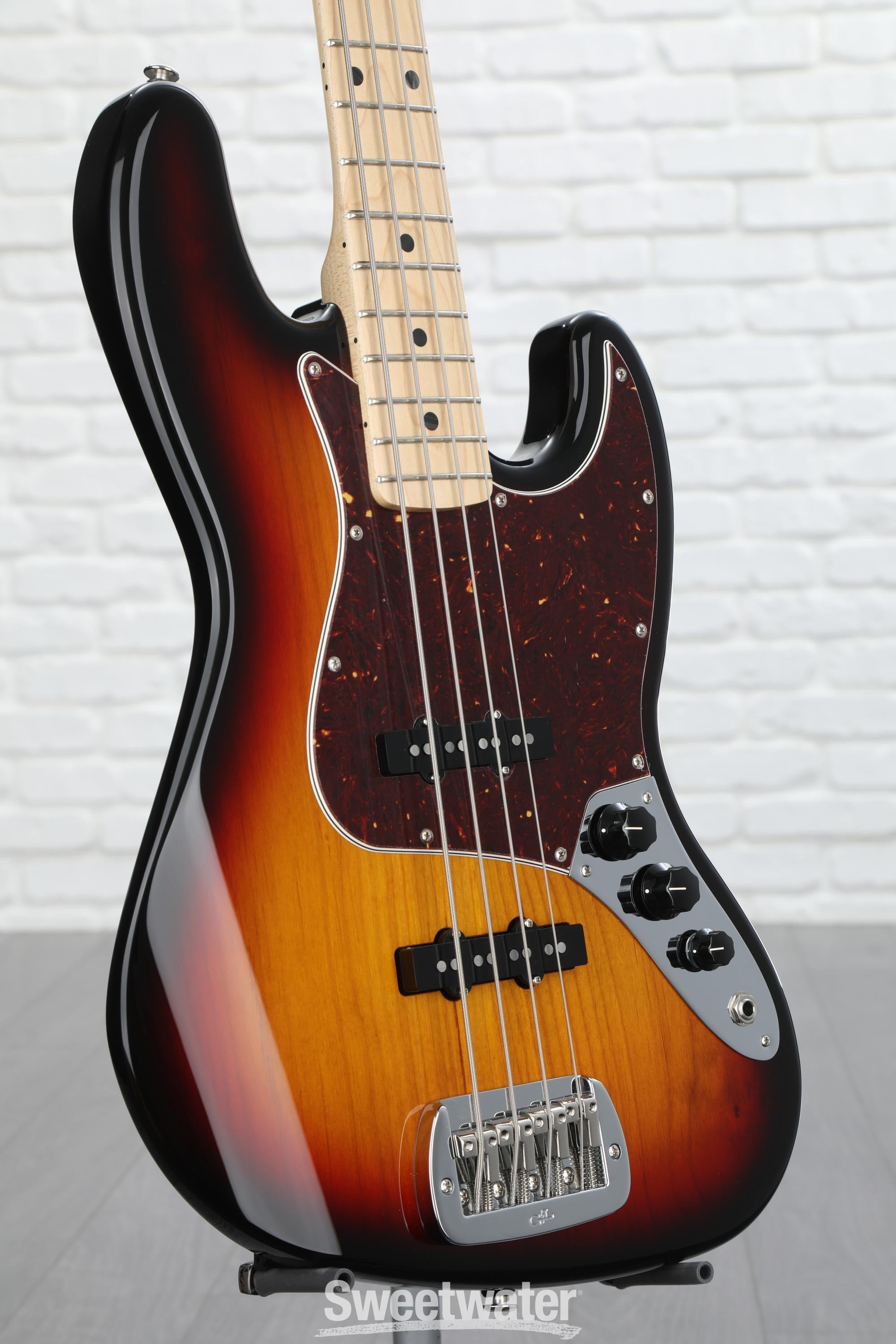 G&L Fullerton Deluxe JB Bass Guitar - 3-Tone Sunburst with Maple Fingerboard